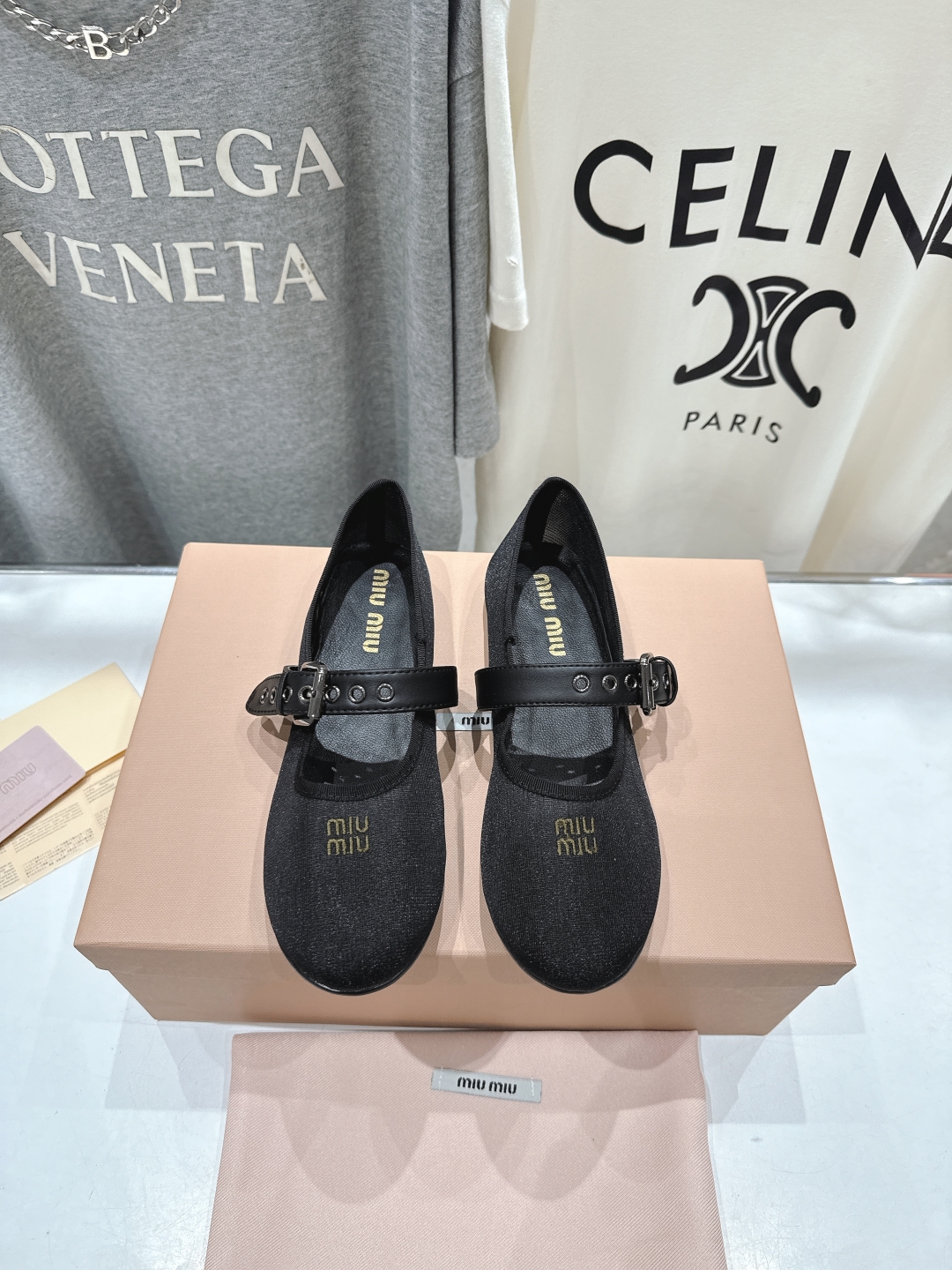 高版本出厂 
  MiuMiu/缪缪25ss新款一脚蹬懒人鞋玛丽珍网面芭蕾舞鞋·平底单鞋
官方春夏走秀新