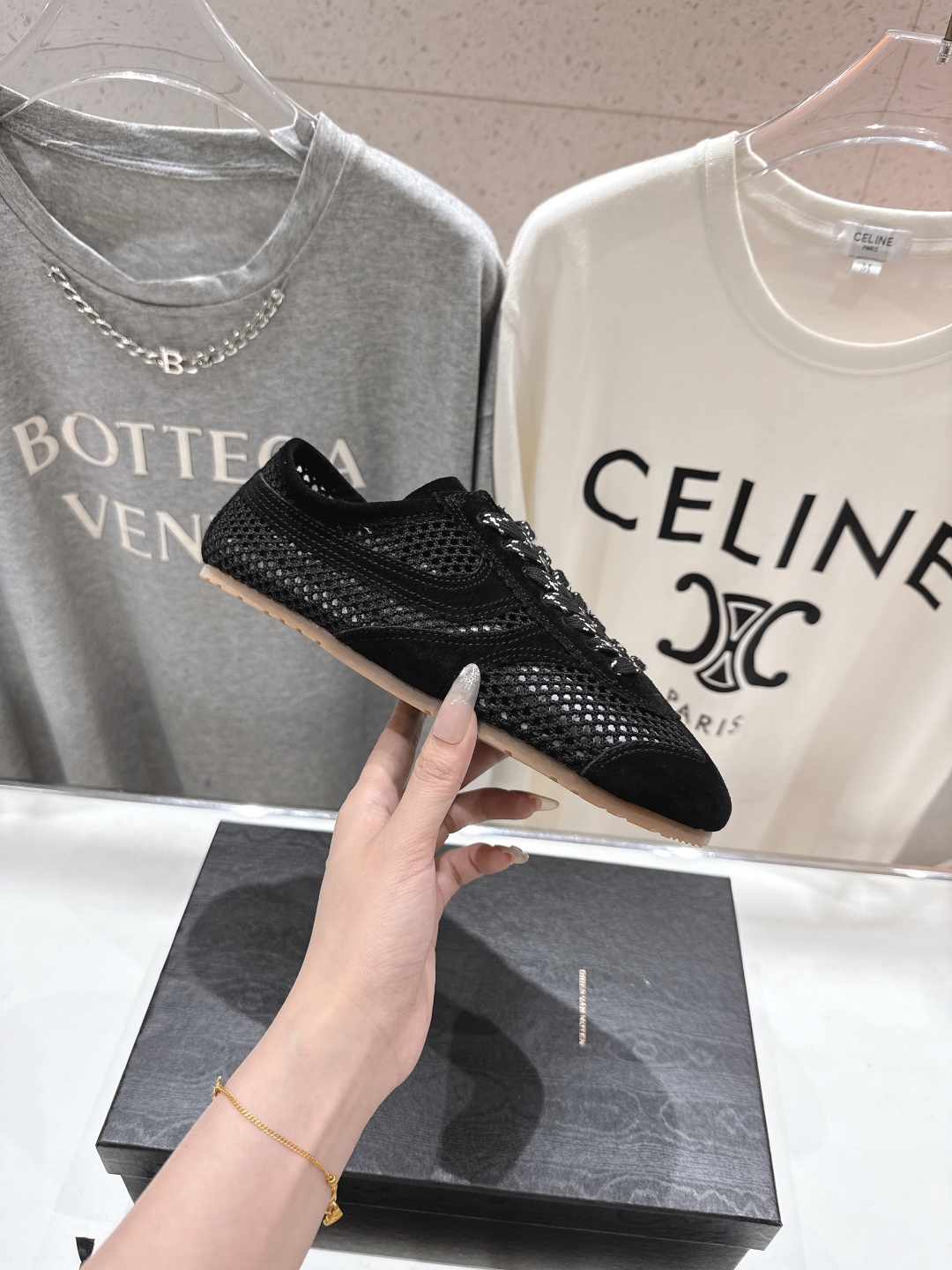 高版本出厂 网面
 Dries Van Noten 情侣款#DVN德训鞋阿甘鞋复古休闲鞋，最近的爆款
很
