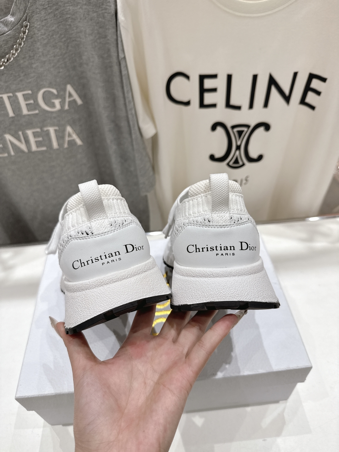 高版本出厂  情侣款
  Dior* 迪奥D家2025ss新款系带情侣款学院风休闲时尚休闲运动鞋
原版购