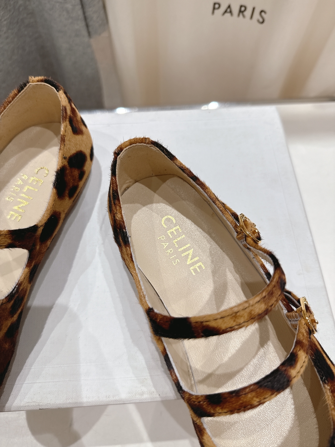 Celine 2025SS Mary Jane Leopard Print Loafers 7 cmp a1746881048904 5846