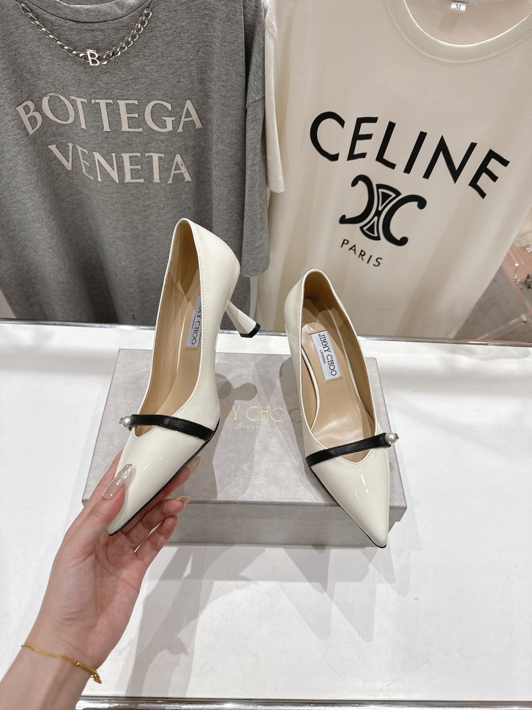 高版本出厂
  JIMMY CHOO*｜JC/吉米周2025ss夏季新款高跟鞋单鞋

原版套楦，完美的线