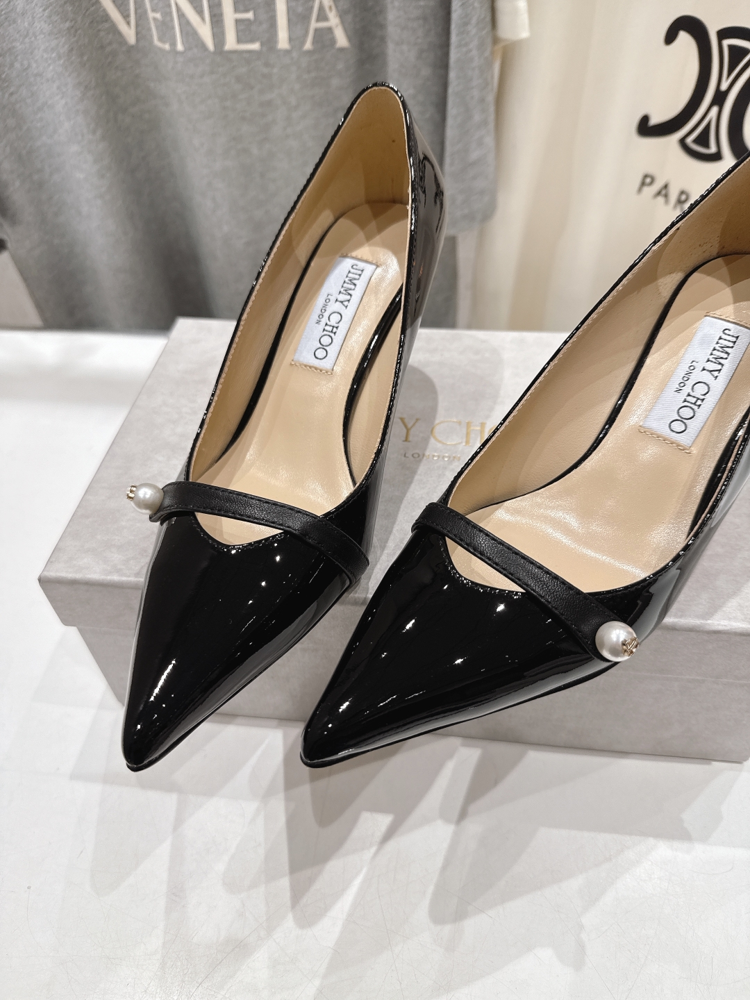 高版本出厂
  JIMMY CHOO*｜JC/吉米周2025ss夏季新款高跟鞋单鞋

原版套楦，完美的线