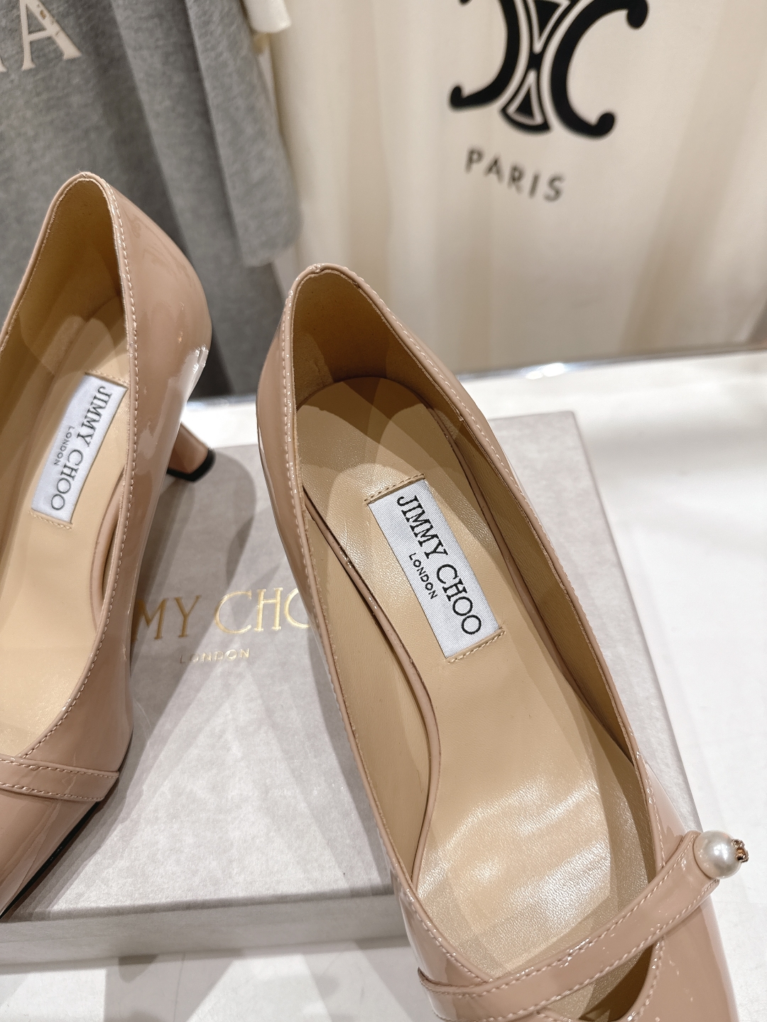 高版本出厂
  JIMMY CHOO*｜JC/吉米周2025ss夏季新款高跟鞋单鞋

原版套楦，完美的线