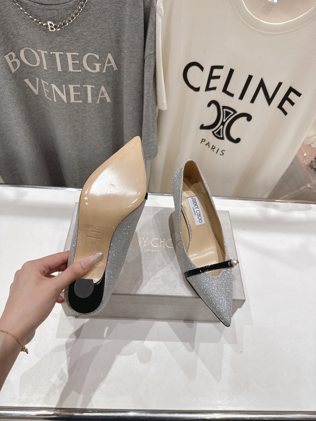 高版本出厂
  JIMMY CHOO*｜JC/吉米周2025ss夏季新款高跟鞋单鞋

原版套楦，完美的线
