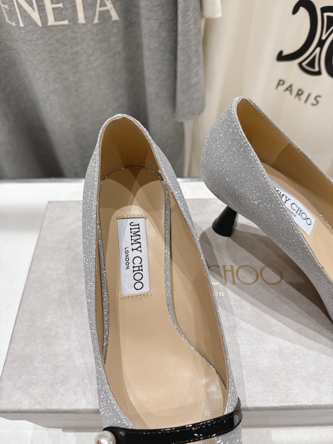 高版本出厂
  JIMMY CHOO*｜JC/吉米周2025ss夏季新款高跟鞋单鞋

原版套楦，完美的线