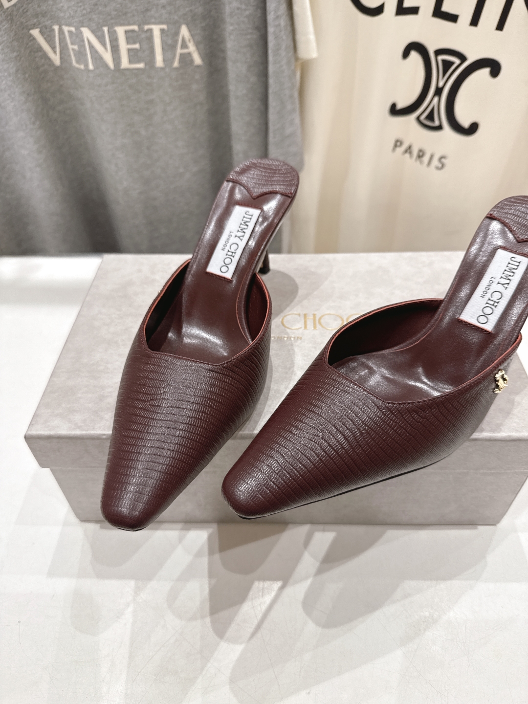 高版本出厂
  JIMMY CHOO*｜JC/吉米周2025ss新款简约尖头高跟鞋半包拖鞋

原版套楦，