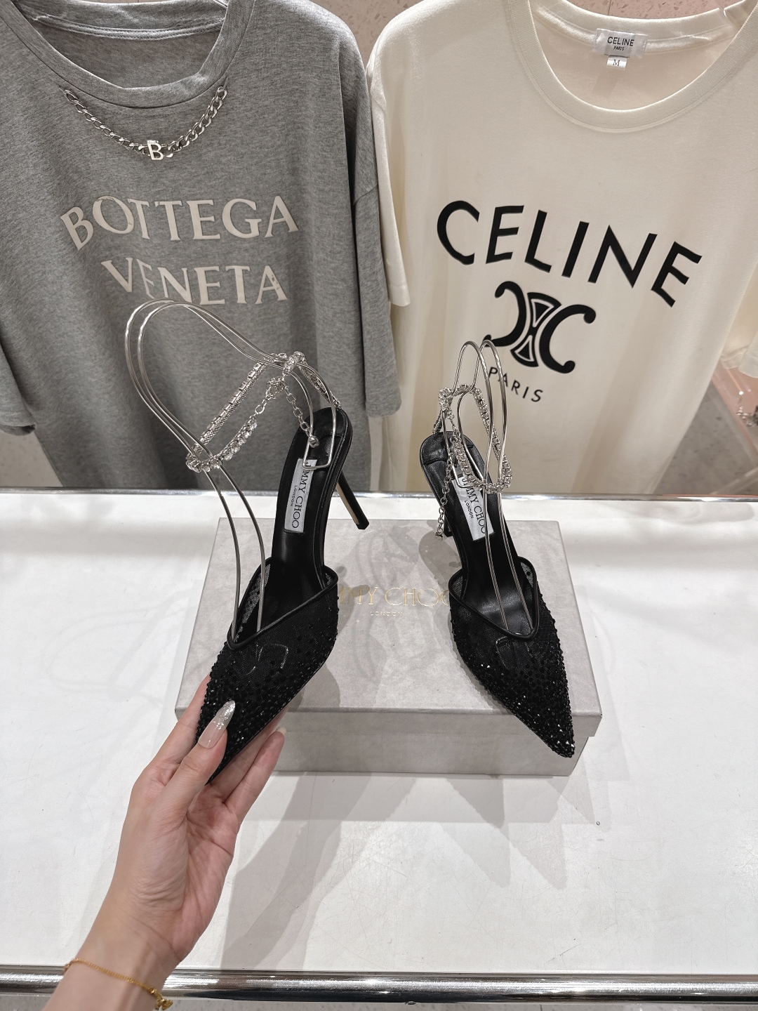 高版本出厂
  JIMMY CHOO*｜JC/吉米周2025ss新款简约烫钻高跟鞋凉鞋

原版套楦，完美