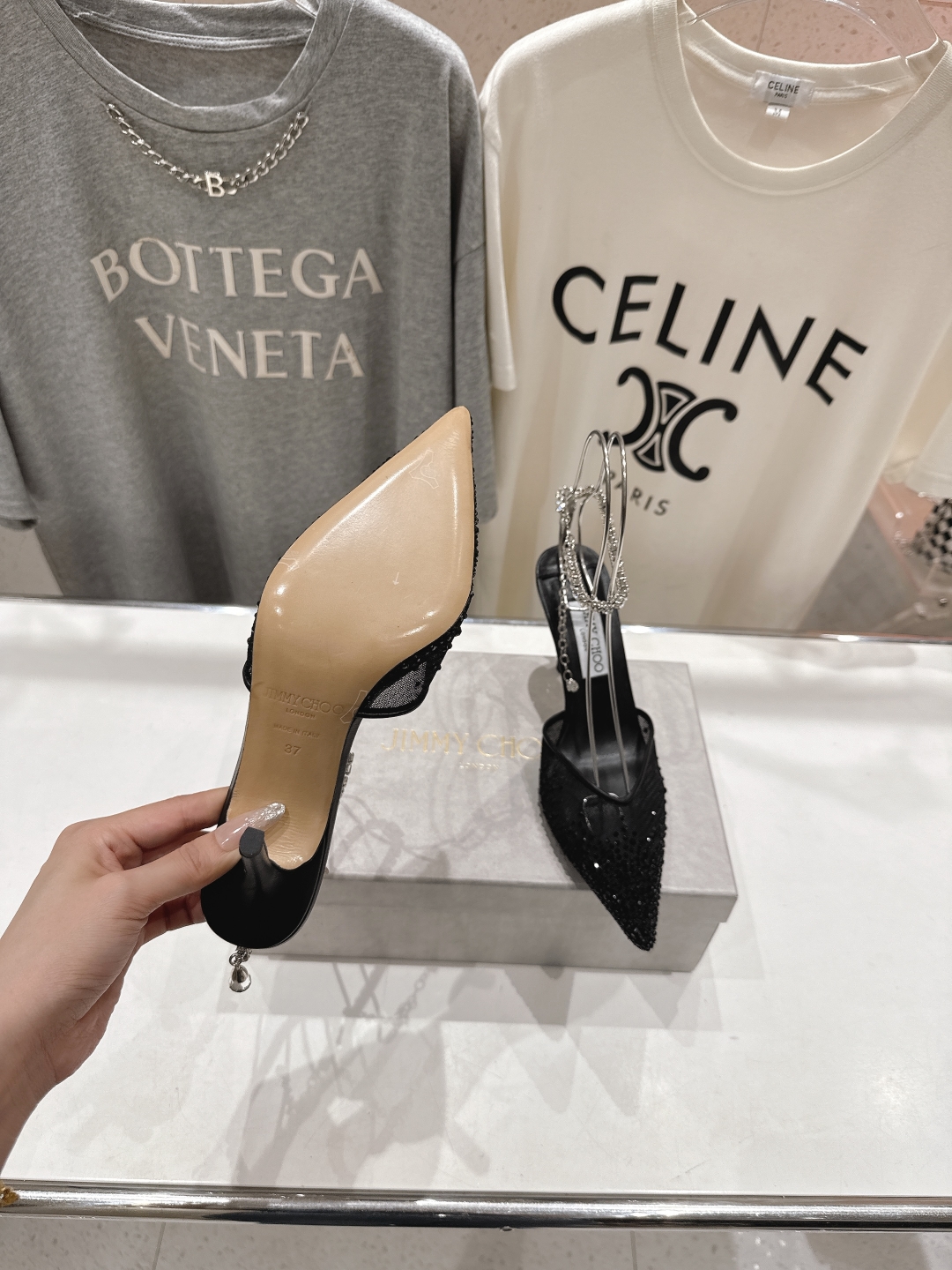 高版本出厂
  JIMMY CHOO*｜JC/吉米周2025ss新款简约烫钻高跟鞋凉鞋

原版套楦，完美