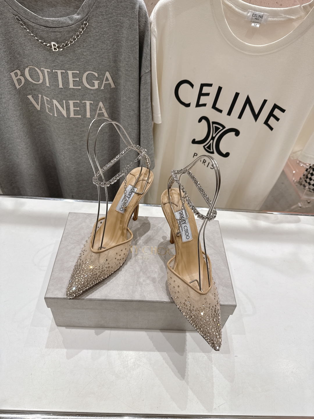 高版本出厂
  JIMMY CHOO*｜JC/吉米周2025ss新款简约烫钻高跟鞋凉鞋

原版套楦，完美