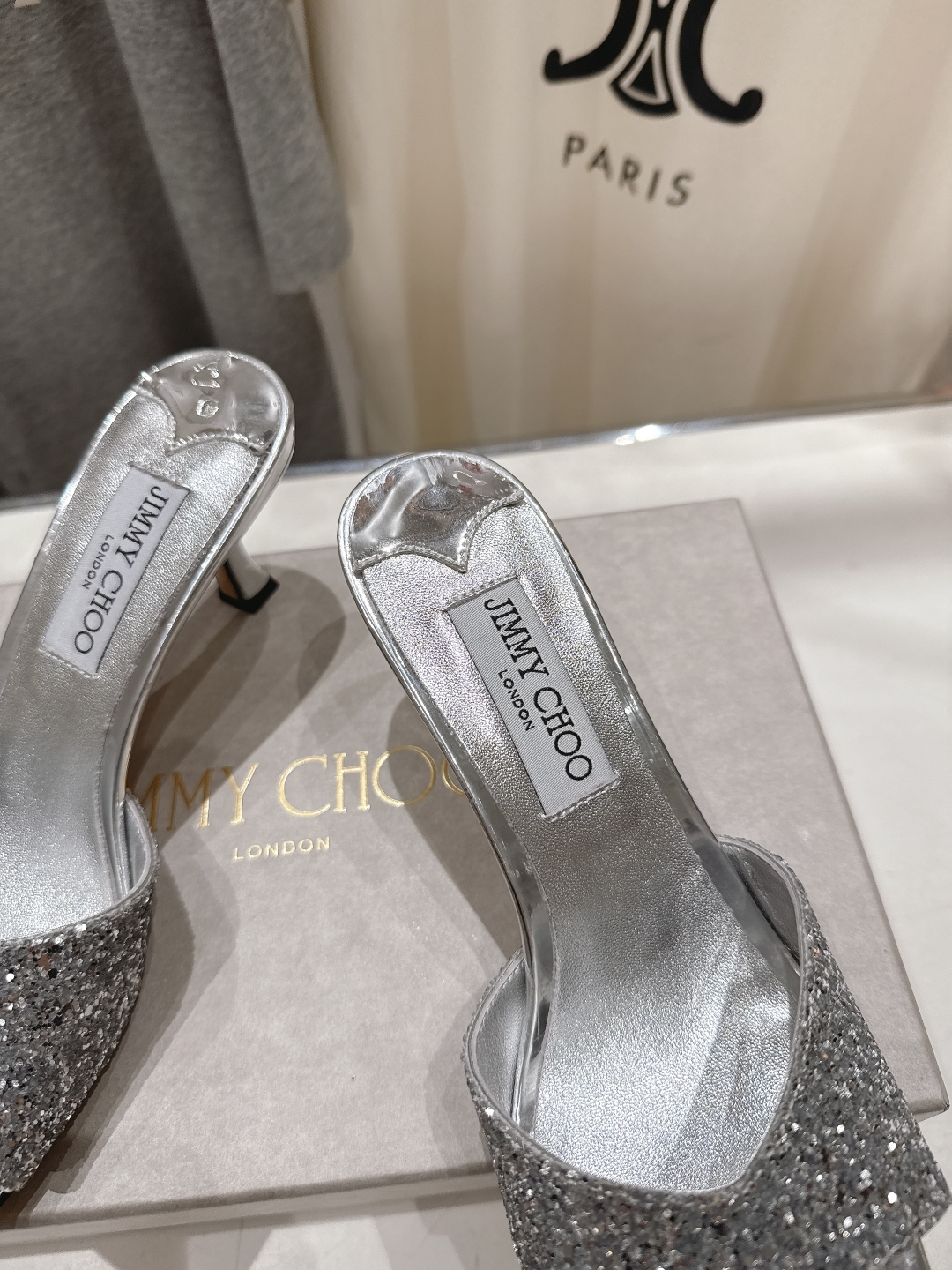 高版本出厂
  JIMMY CHOO*｜JC/吉米周2025ss春夏新款简约闪亮格力特高跟鞋拖鞋

原版