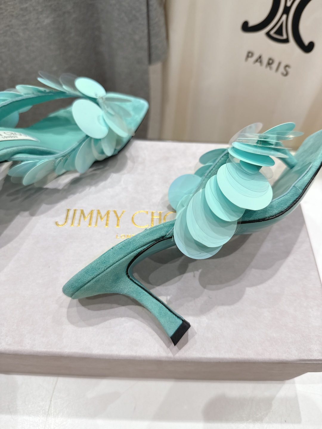 高版本出厂
  JIMMY CHOO｜JC/吉米周2025ss新款简约夹脚高跟鞋人字拖鞋

原版套楦，完