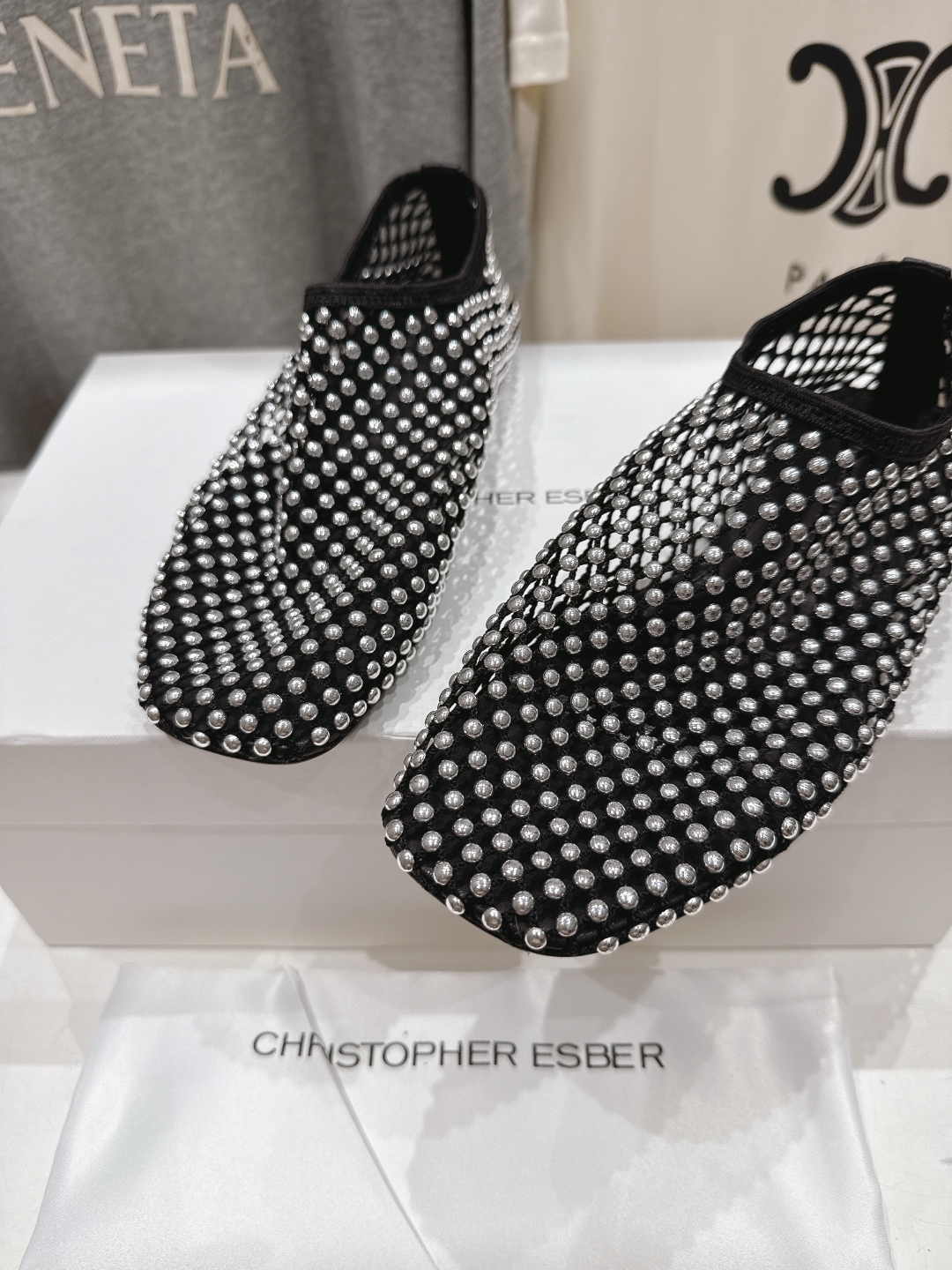 高版本出厂
  christopher esber 小众潮牌2025ss夏季新品高颜值网面烫钻平底鞋


