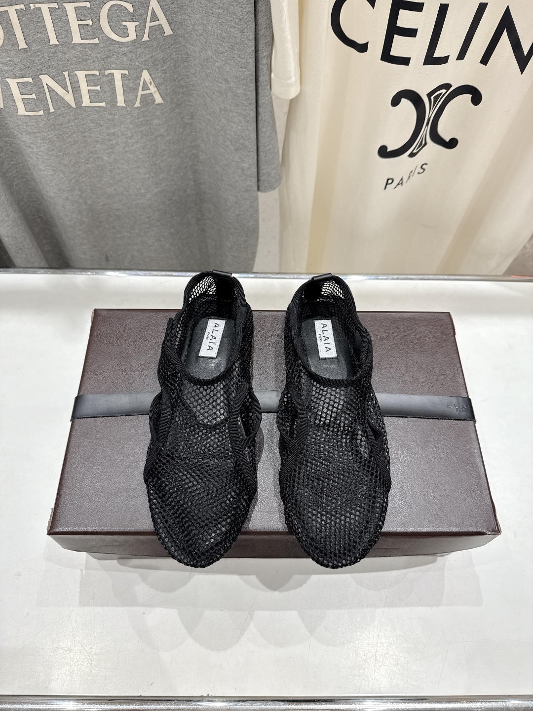 高版本出厂 
 独家新品 Alaia 阿莱亚25ss/ 走秀款网面平底鞋芭蕾舞鞋 最近超火的一款平底鞋
