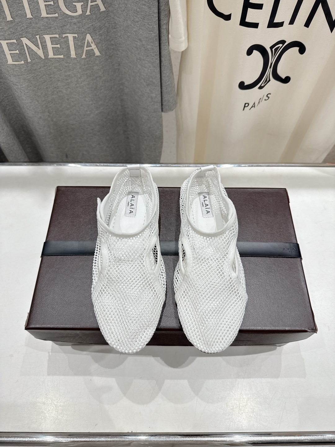 高版本出厂 
 独家新品 Alaia 阿莱亚25ss/ 走秀款网面平底鞋芭蕾舞鞋 最近超火的一款平底鞋
