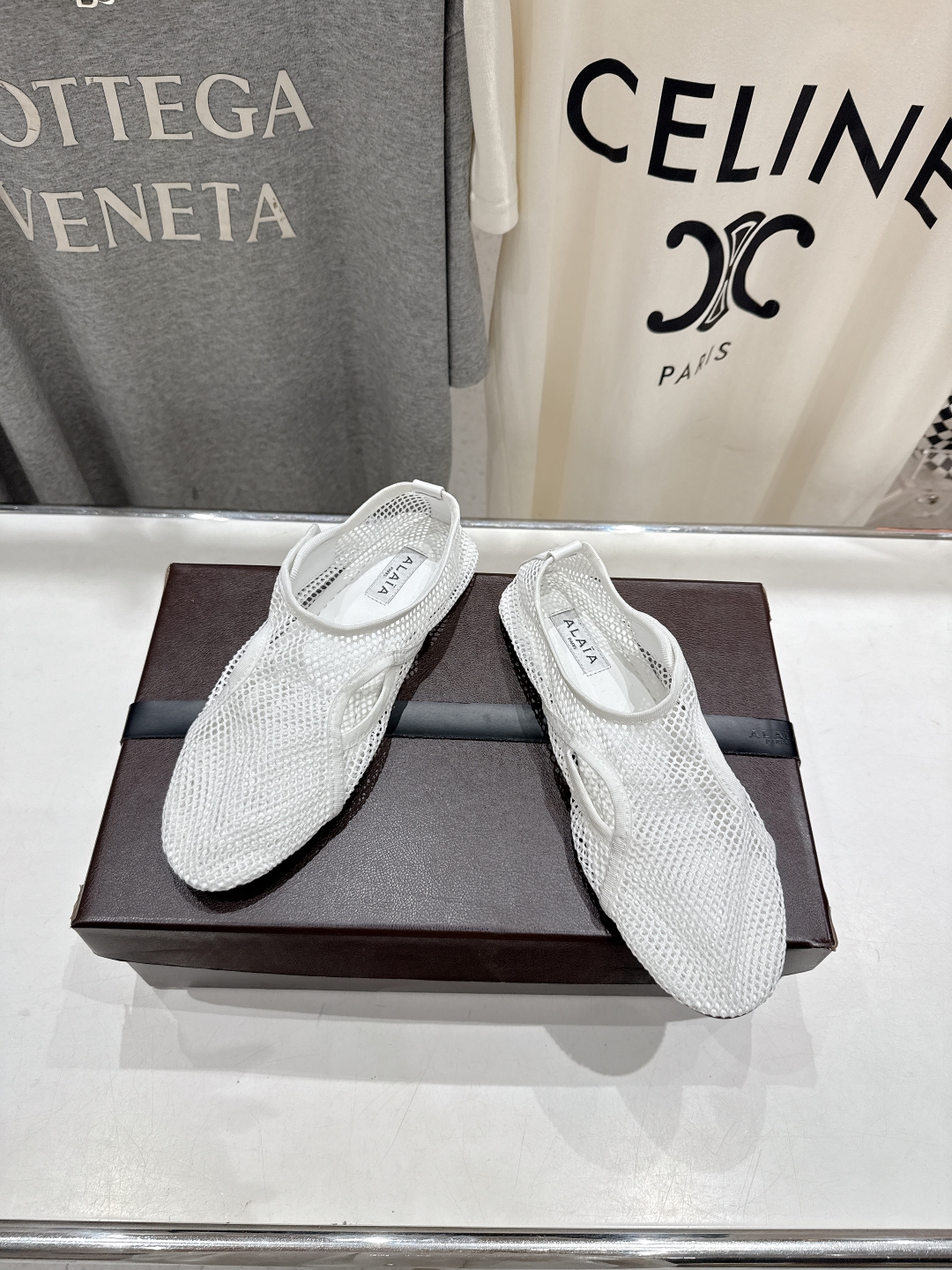 高版本出厂 
 独家新品 Alaia 阿莱亚25ss/ 走秀款网面平底鞋芭蕾舞鞋 最近超火的一款平底鞋
