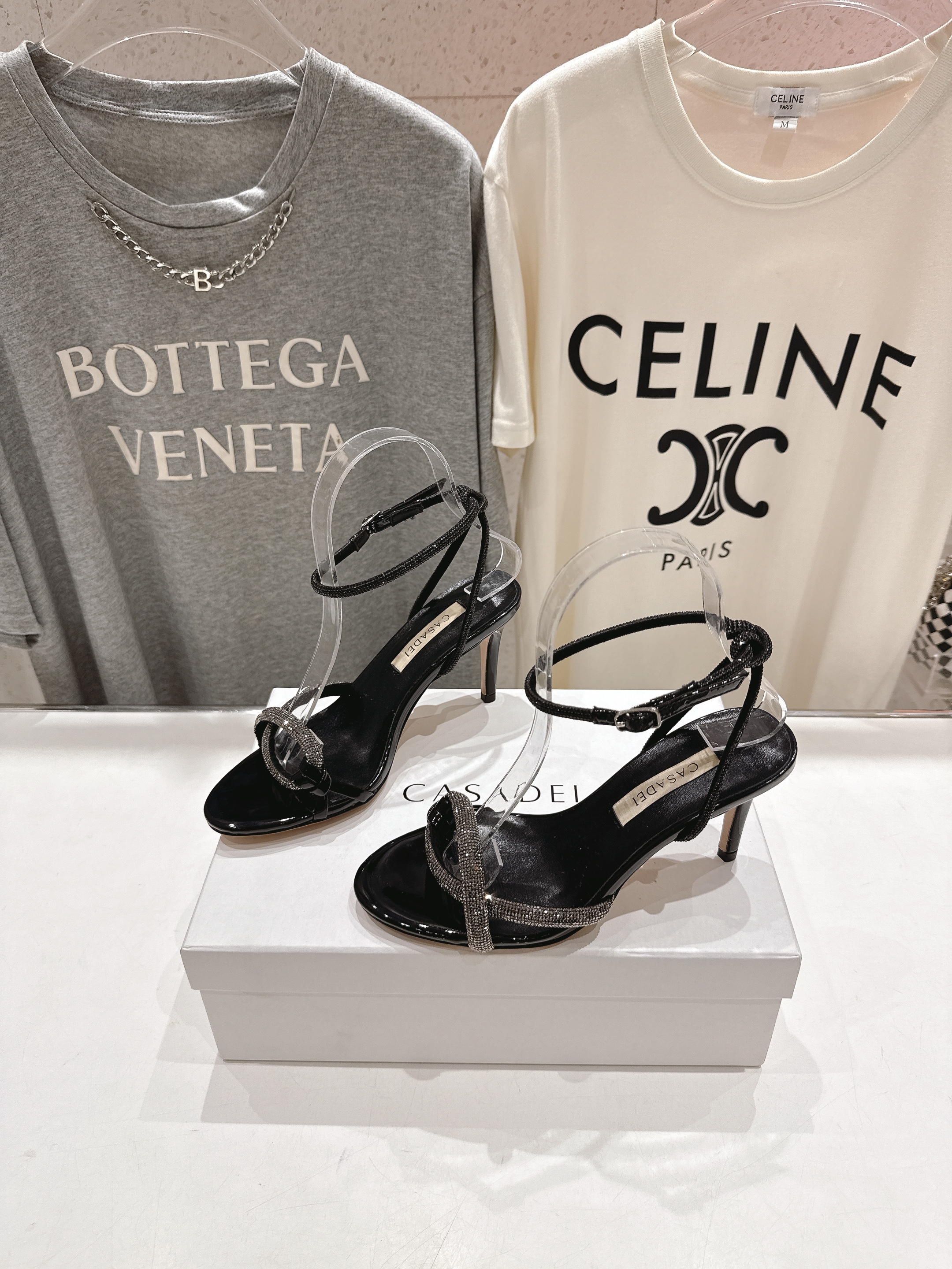 高版本出厂
  CASADEI｜卡桑帝 2025/ss 𝐧𝐞𝐰 夏季新品水晶钻高跟鞋凉鞋鞋
F/W25最