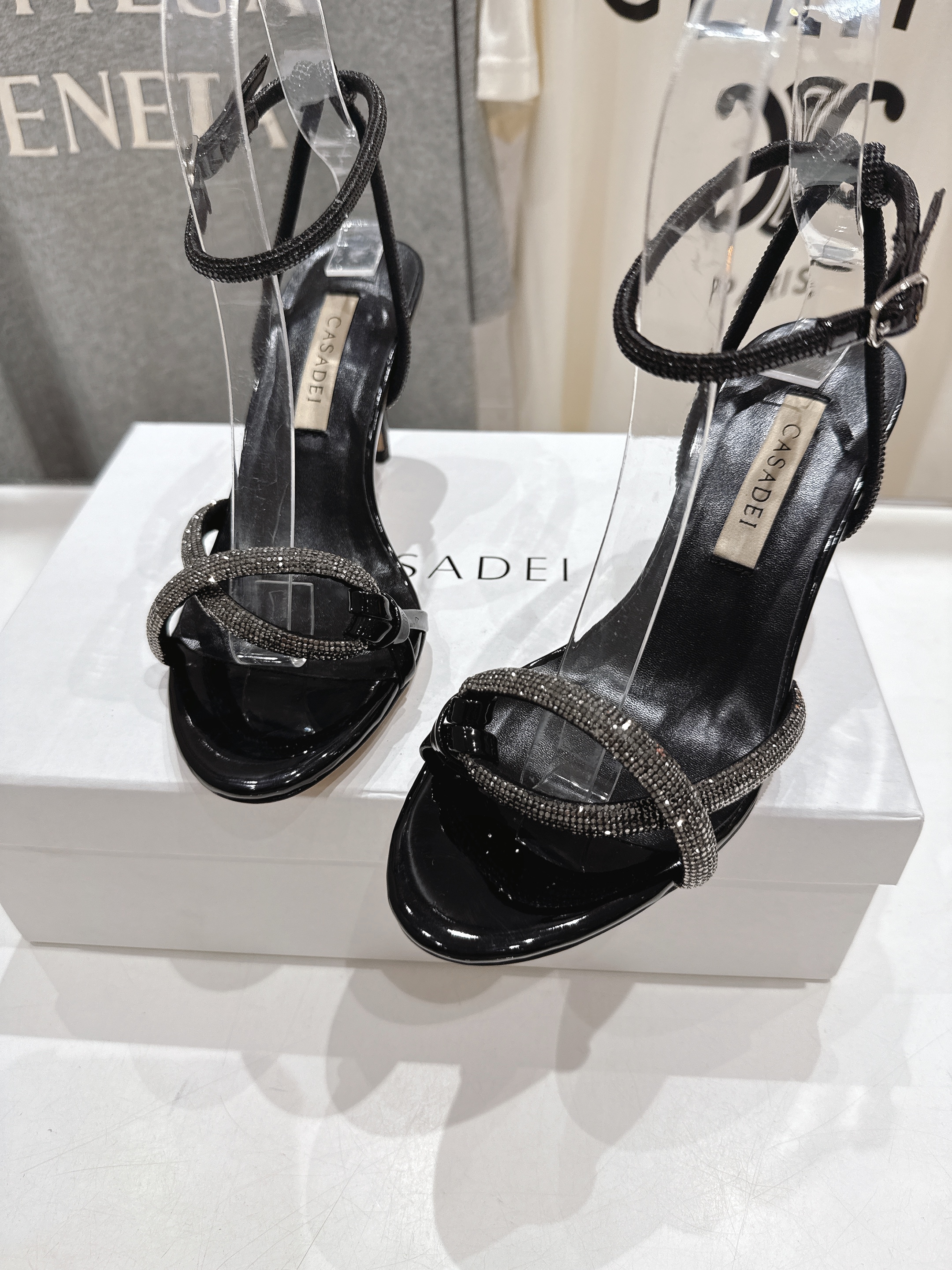 高版本出厂
  CASADEI｜卡桑帝 2025/ss 𝐧𝐞𝐰 夏季新品水晶钻高跟鞋凉鞋鞋
F/W25最