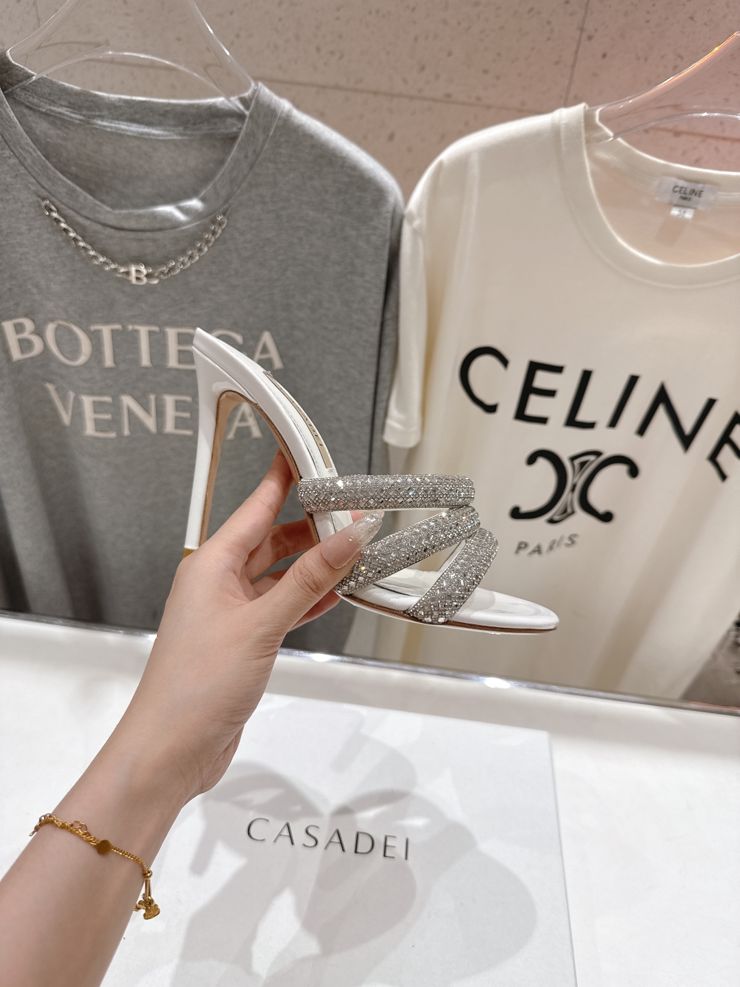 高版本出厂
  CASADEI｜卡桑帝 2025/ss 𝐧𝐞𝐰 夏季新品蝴蝶结高跟鞋拖鞋
F/W25最性