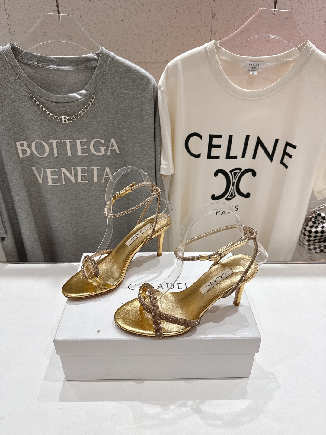 高版本出厂
  CASADEI｜卡桑帝 2025/ss 𝐧𝐞𝐰 夏季新品水晶钻高跟鞋凉鞋
F/W25最性