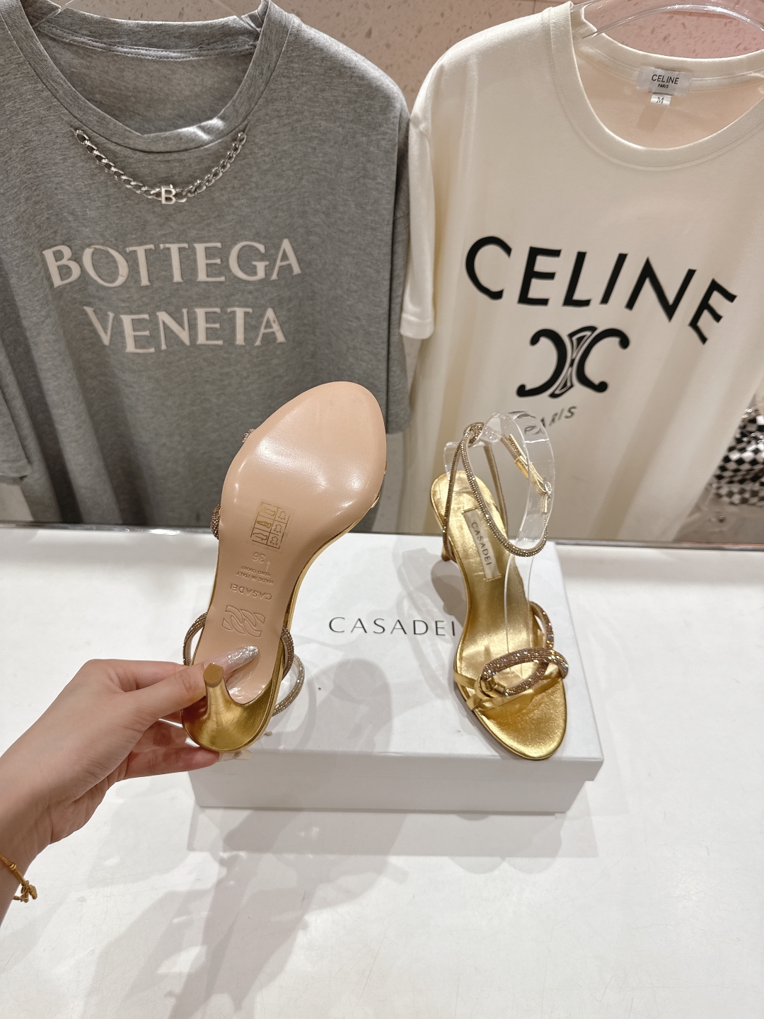 高版本出厂
  CASADEI｜卡桑帝 2025/ss 𝐧𝐞𝐰 夏季新品水晶钻高跟鞋凉鞋
F/W25最性