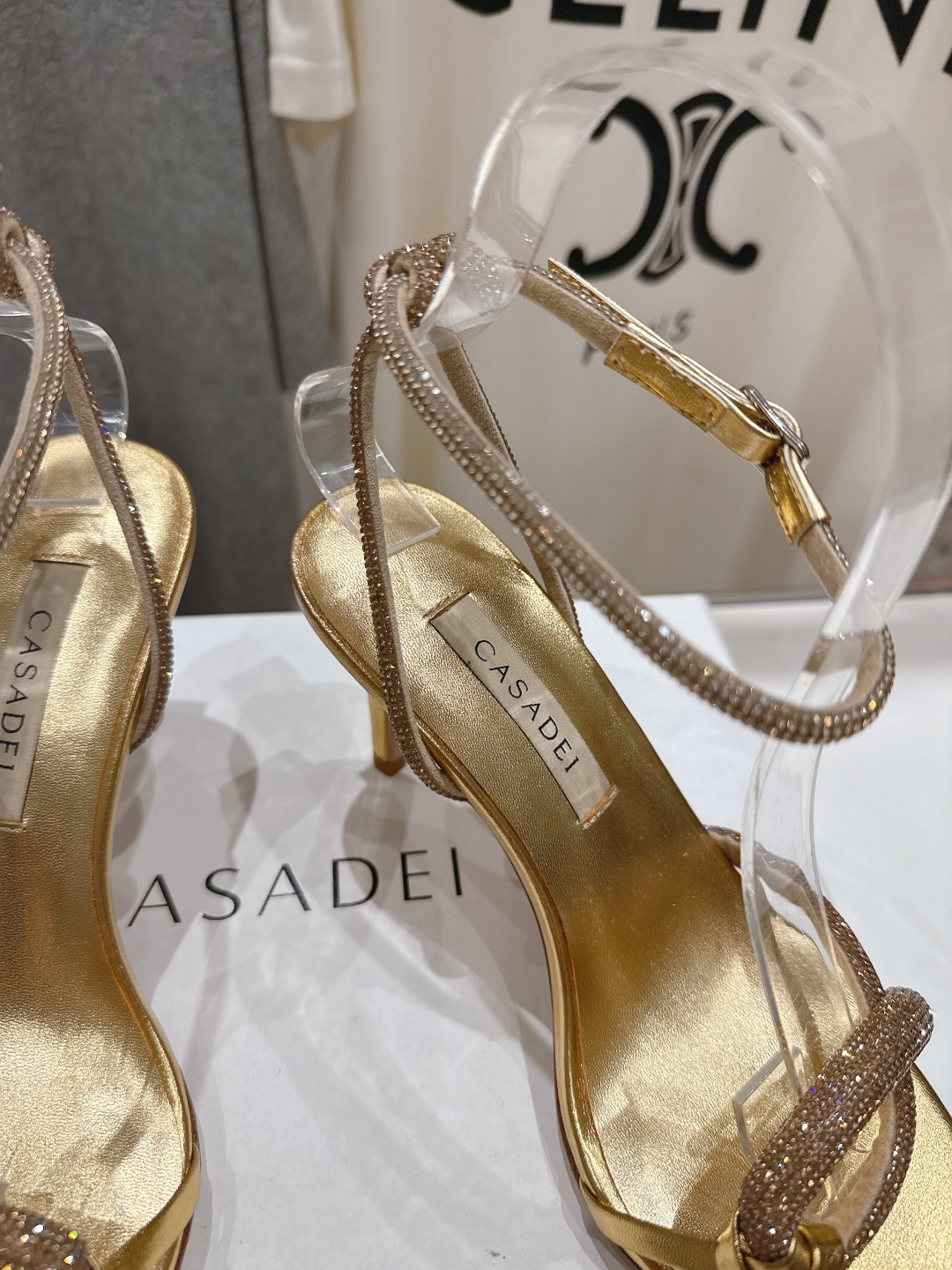 高版本出厂
  CASADEI｜卡桑帝 2025/ss 𝐧𝐞𝐰 夏季新品水晶钻高跟鞋凉鞋
F/W25最性
