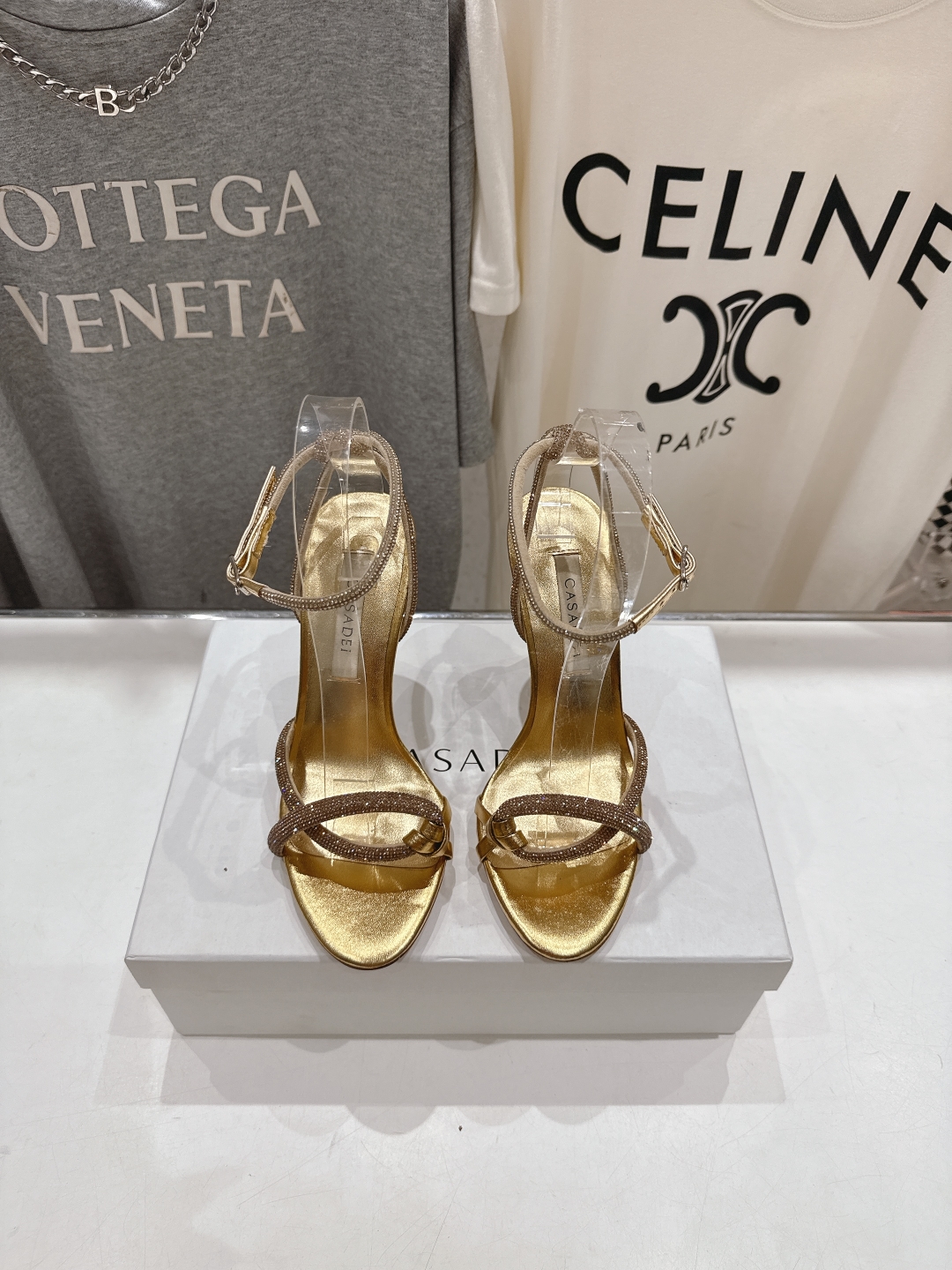 高版本出厂
  CASADEI｜卡桑帝 2025/ss 𝐧𝐞𝐰 夏季新品水晶钻高跟鞋凉鞋
F/W25最性