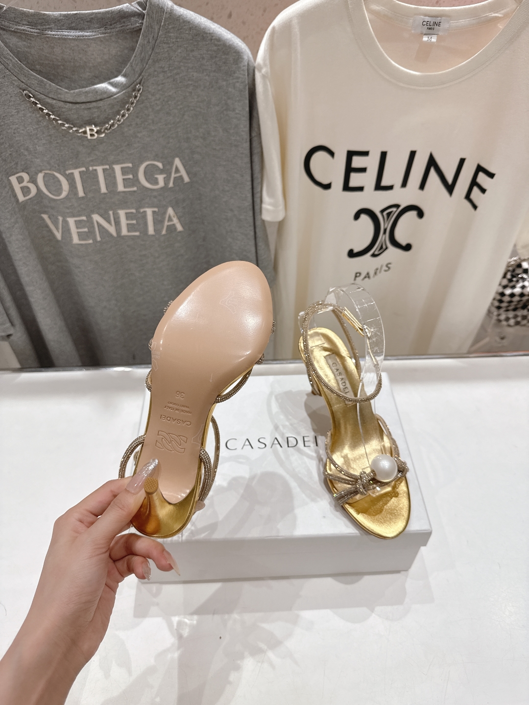 高版本出厂
  CASADEI｜卡桑帝 2025/ss 𝐧𝐞𝐰 夏季新品水晶钻高跟鞋凉鞋
F/W25最性