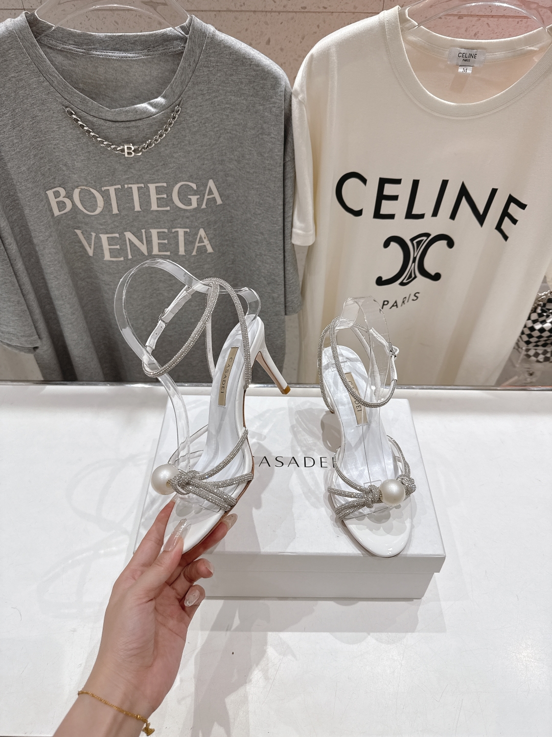 高版本出厂
  CASADEI｜卡桑帝 2025/ss 𝐧𝐞𝐰 夏季新品水晶钻高跟鞋凉鞋
F/W25最性