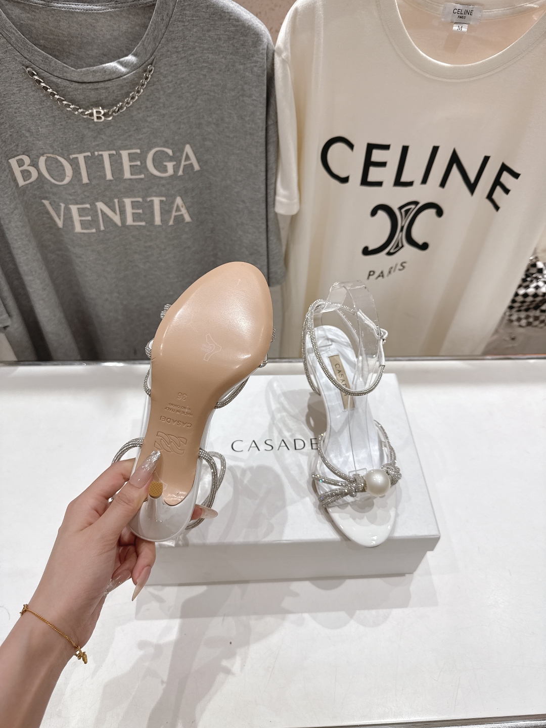 高版本出厂
  CASADEI｜卡桑帝 2025/ss 𝐧𝐞𝐰 夏季新品水晶钻高跟鞋凉鞋
F/W25最性