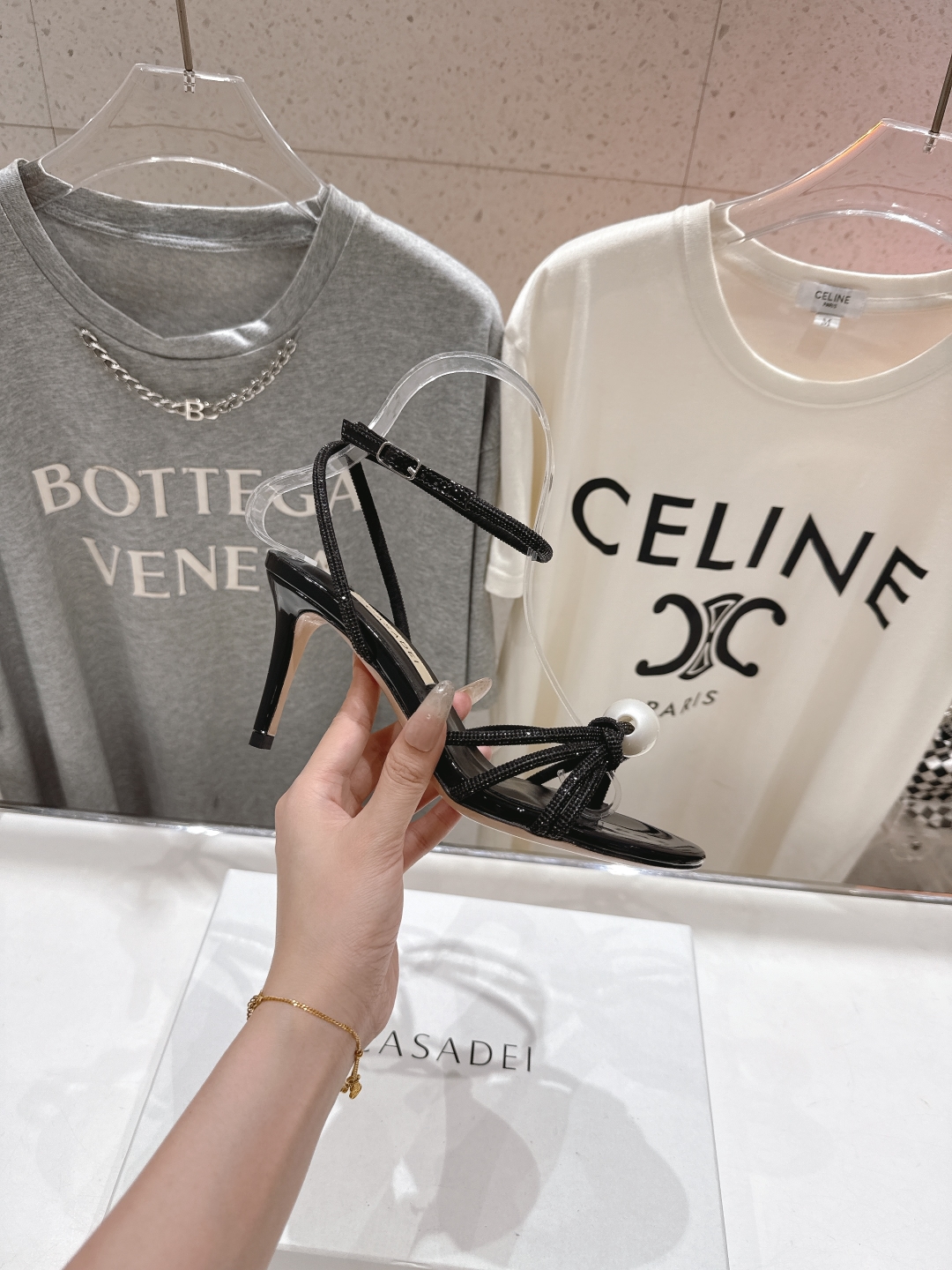 高版本出厂
  CASADEI｜卡桑帝 2025/ss 𝐧𝐞𝐰 夏季新品水晶钻高跟鞋凉鞋
F/W25最性
