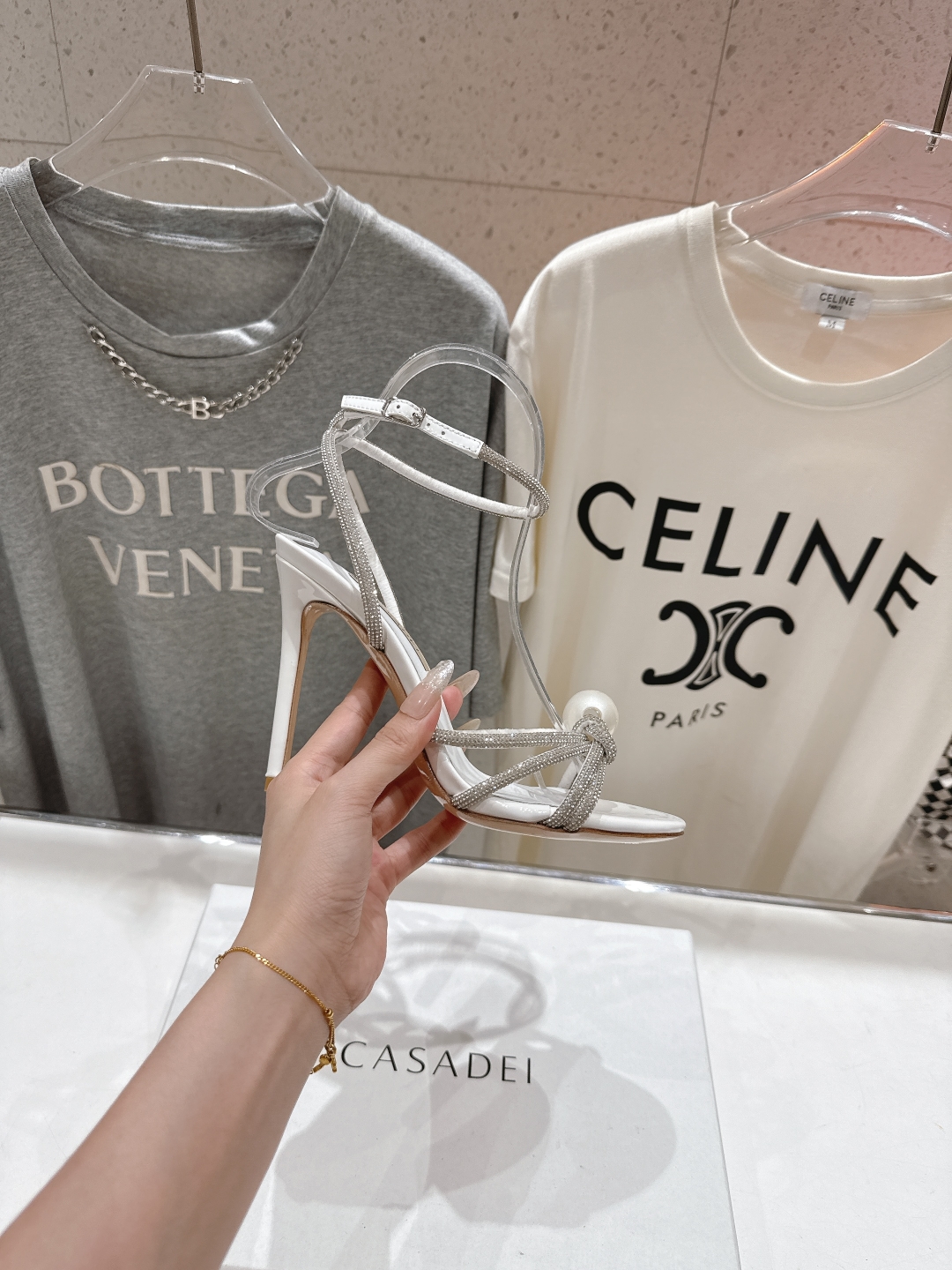 高版本出厂
  CASADEI｜卡桑帝 2025/ss 𝐧𝐞𝐰 夏季新品水晶钻高跟鞋凉鞋
F/W25最性