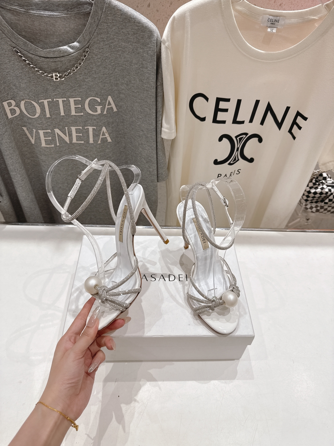 高版本出厂
  CASADEI｜卡桑帝 2025/ss 𝐧𝐞𝐰 夏季新品水晶钻高跟鞋凉鞋
F/W25最性