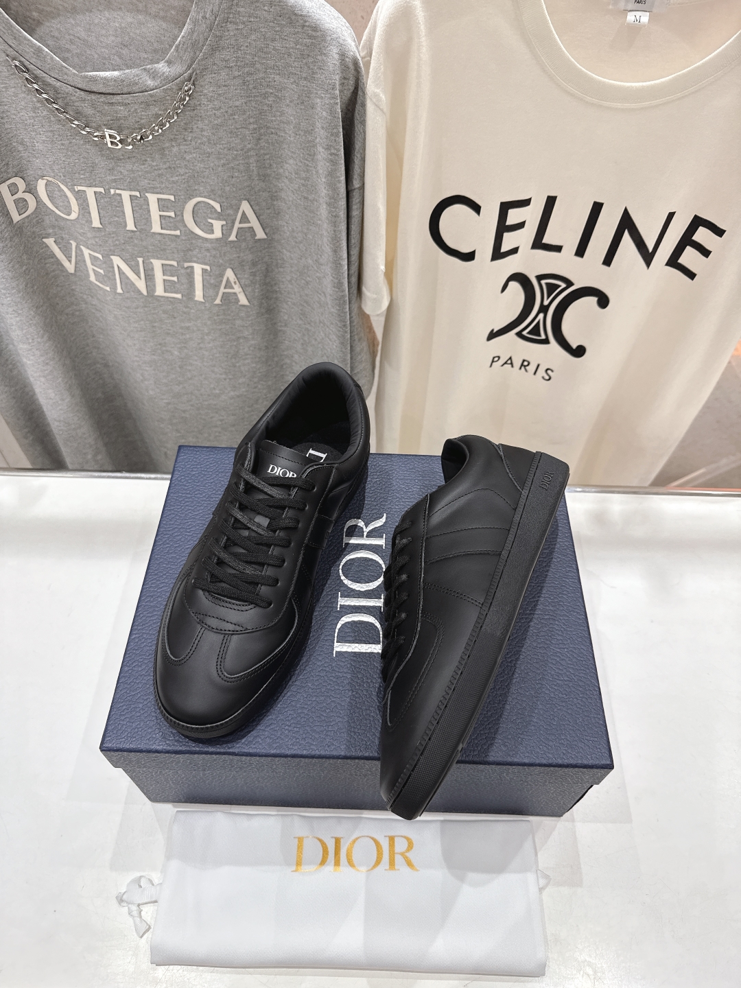 高版本出厂 
  Dior 迪奥D家2025ss系带新款学院风时尚休闲鞋德训鞋滑板鞋
原版购入开发做货，