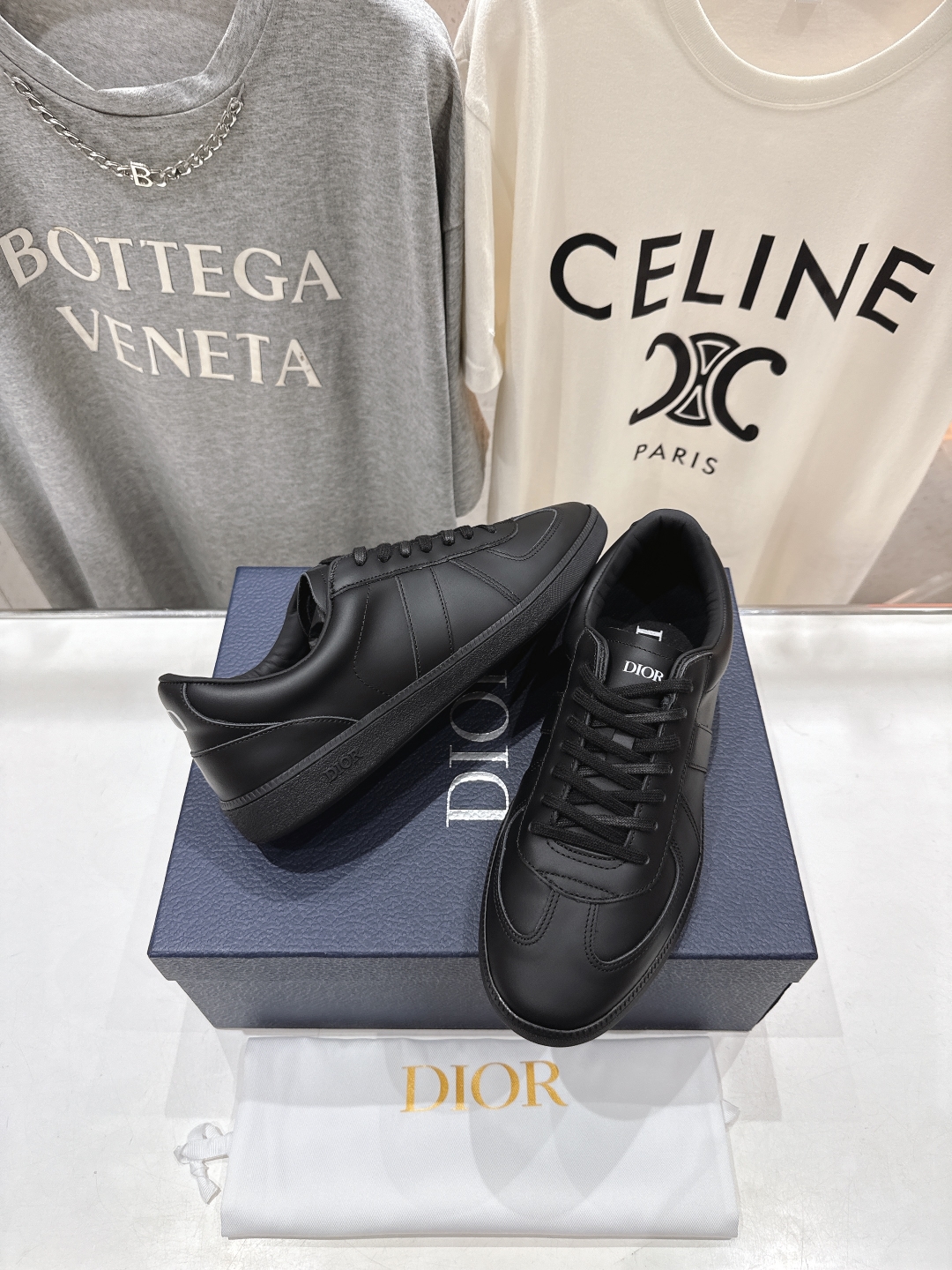 高版本出厂 
  Dior 迪奥D家2025ss系带新款学院风时尚休闲鞋德训鞋滑板鞋
原版购入开发做货，