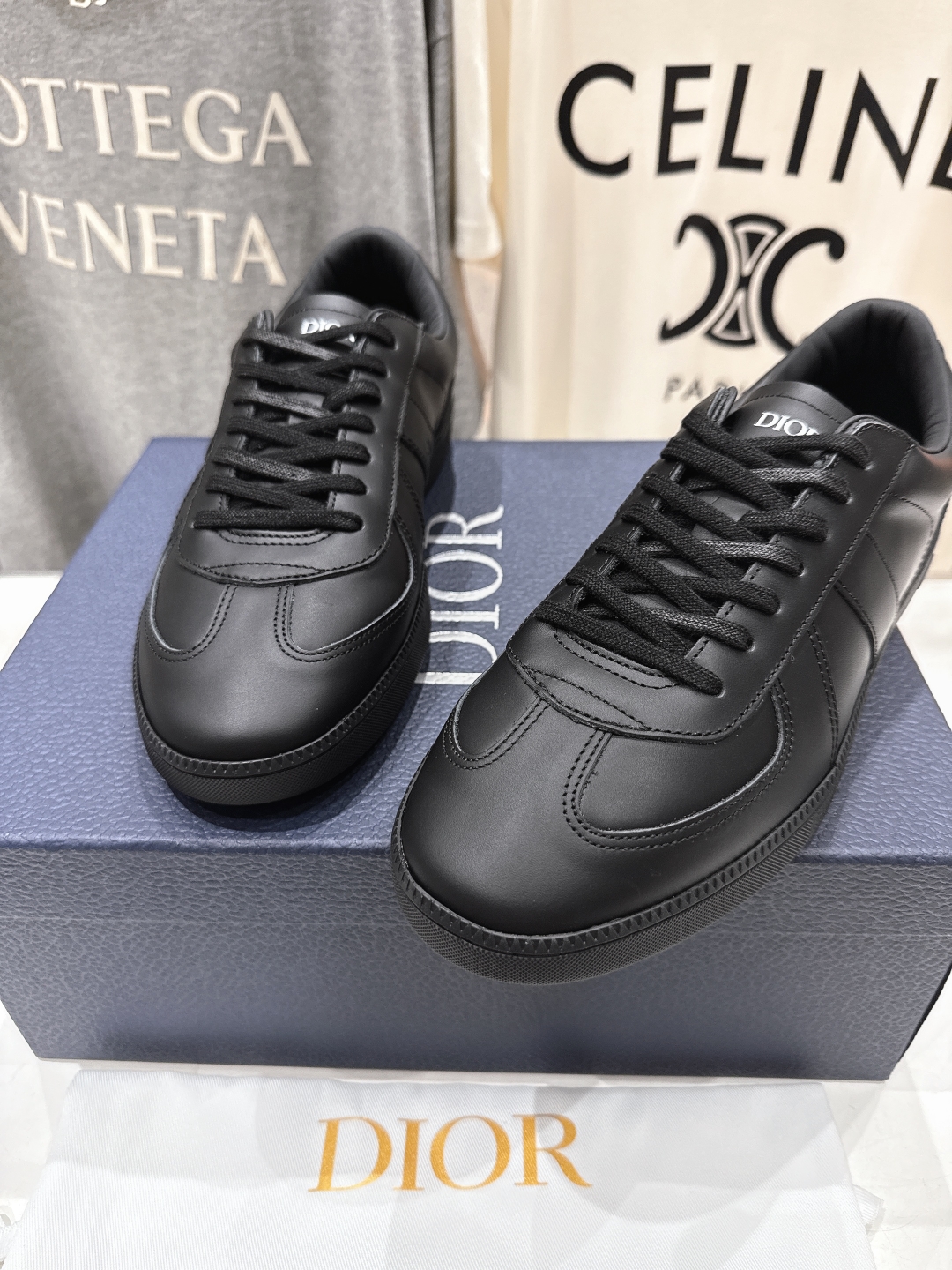 高版本出厂 
  Dior 迪奥D家2025ss系带新款学院风时尚休闲鞋德训鞋滑板鞋
原版购入开发做货，