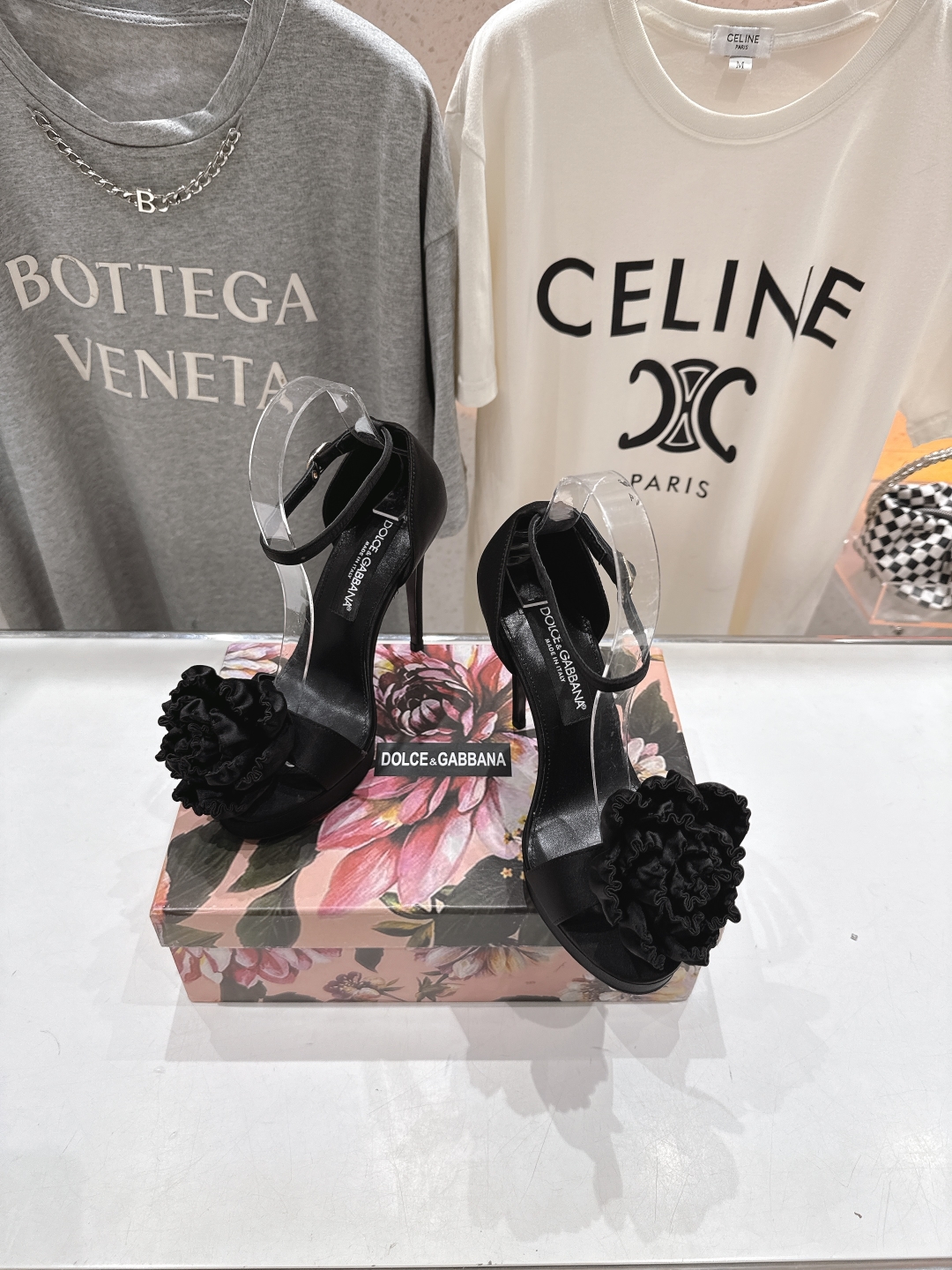 高版本出厂
 𝐃&️𝐆 2025ss夏季新品烫钻高跟凉鞋🆕
DOLCE & GABBANA...DG杜嘉
