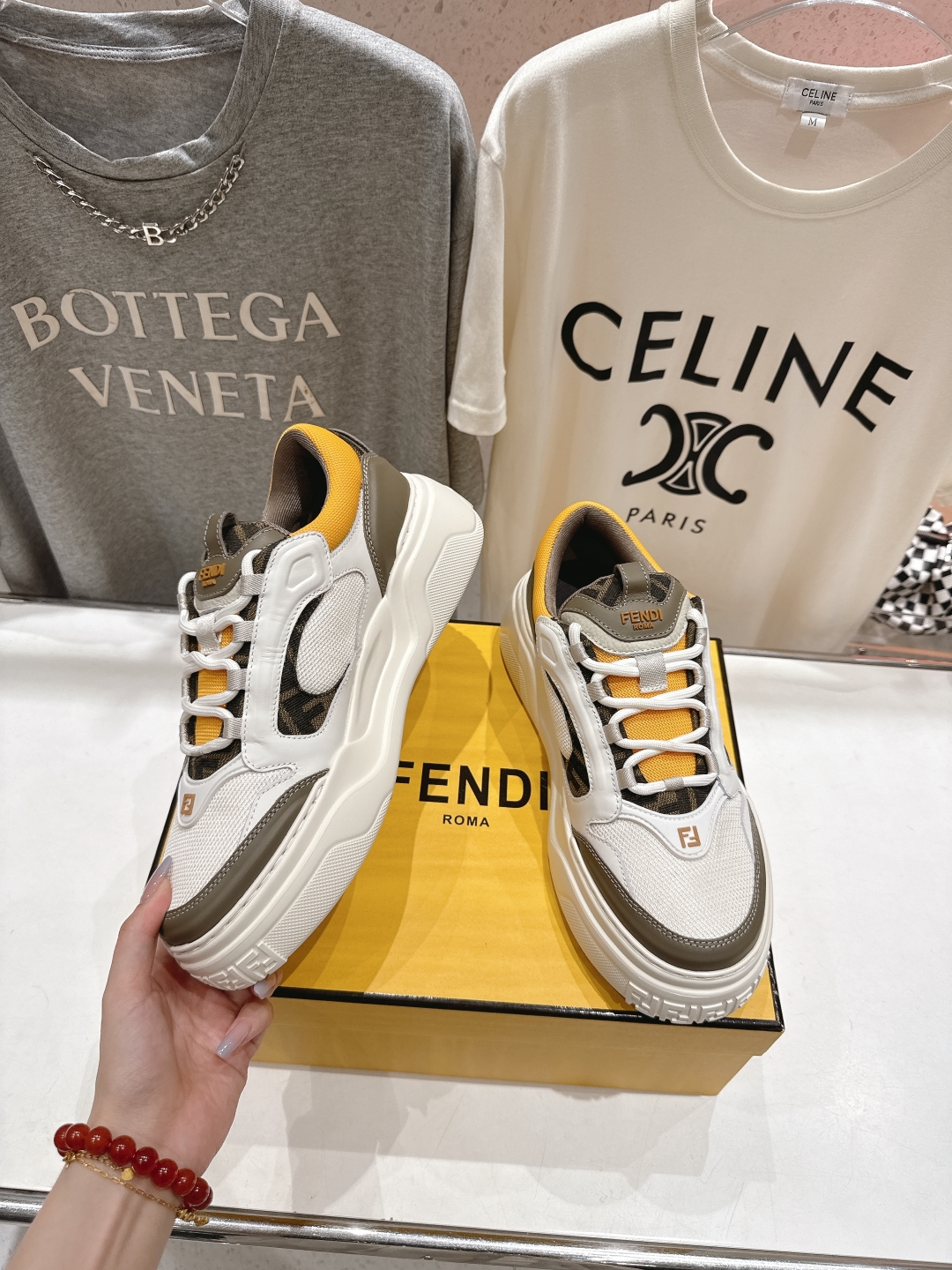 高版本出厂  只有男款
 Fendi/芬迪2025ss新款 First 1系列网面系带厚底男士休闲运动鞋