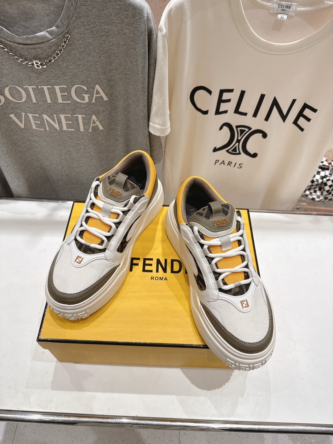 高版本出厂  只有男款
 Fendi/芬迪2025ss新款 First 1系列网面系带厚底男士休闲运动鞋