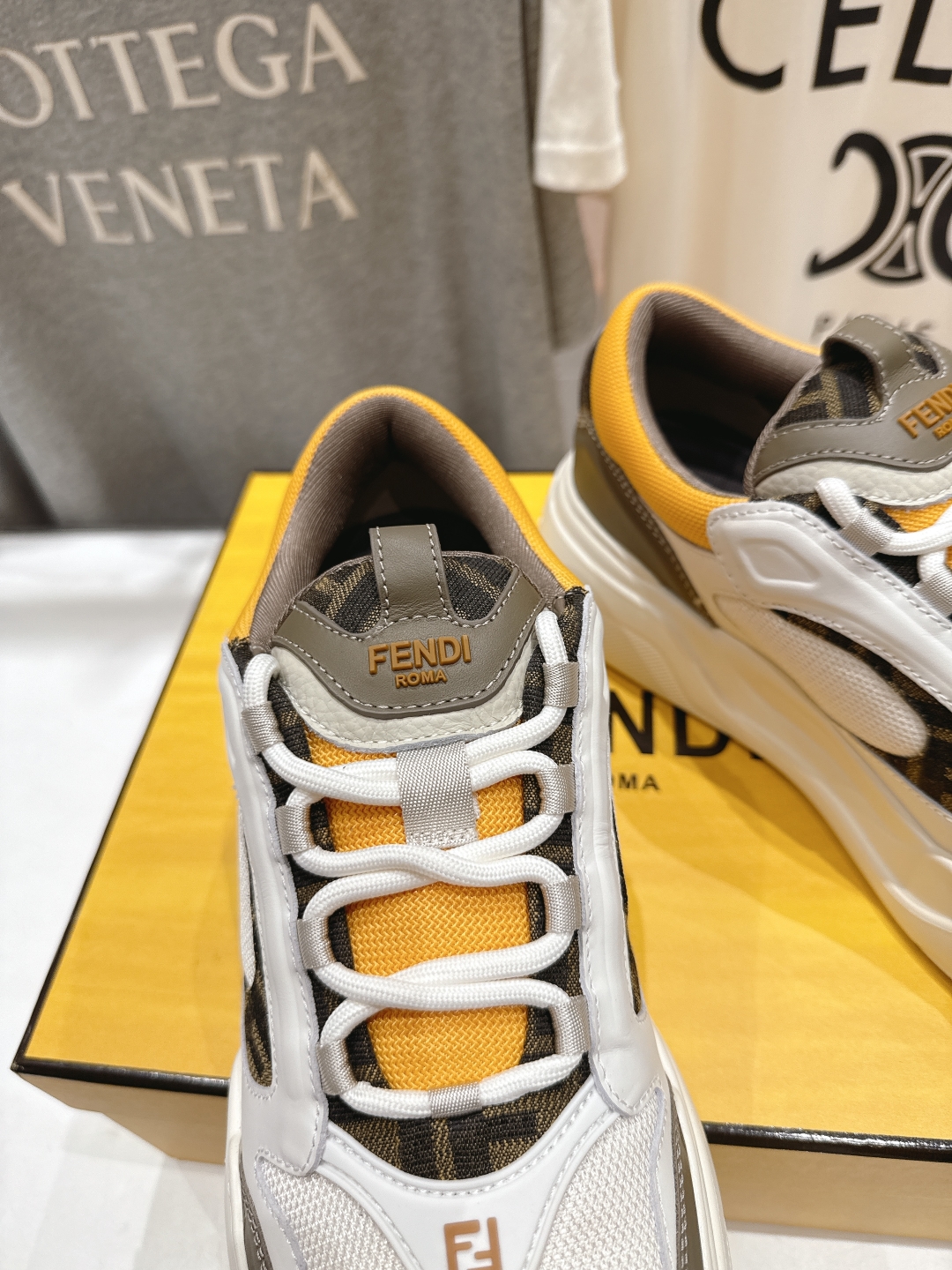 高版本出厂  只有男款
 Fendi/芬迪2025ss新款 First 1系列网面系带厚底男士休闲运动鞋