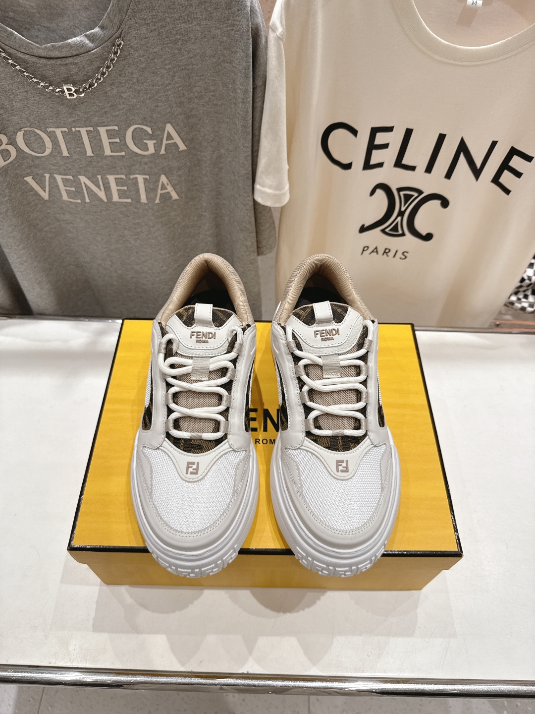 高版本出厂  只有男款
 Fendi/芬迪2025ss新款 First 1系列网面系带厚底男士休闲运动鞋