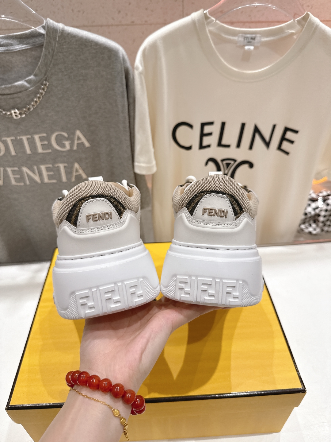 高版本出厂  只有男款
 Fendi/芬迪2025ss新款 First 1系列网面系带厚底男士休闲运动鞋