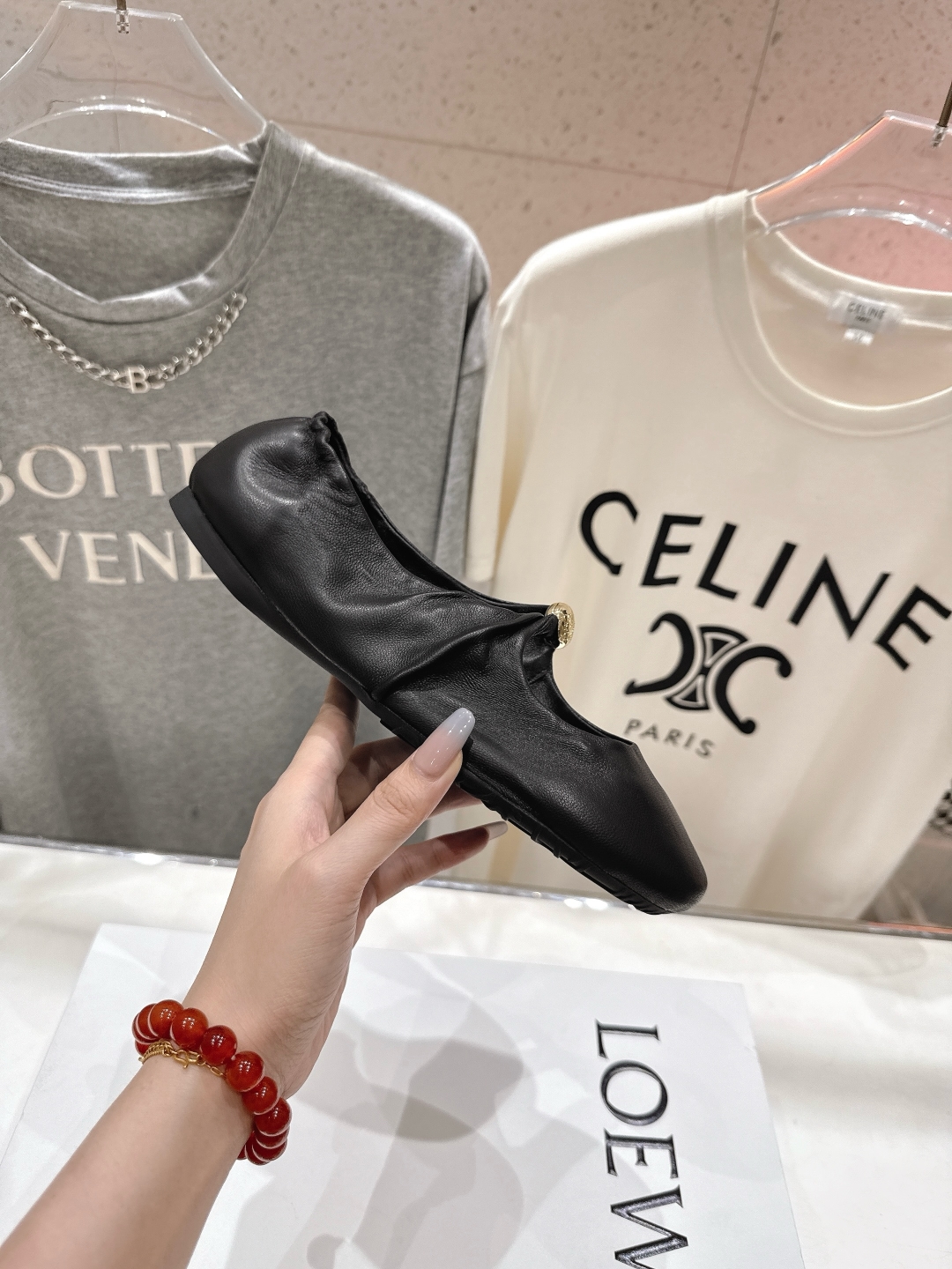高版本出厂    
 LOEWE罗意威2025ss新款超软超舒适平底玛丽珍乐福鞋芭蕾舞鞋，国外购原板1：