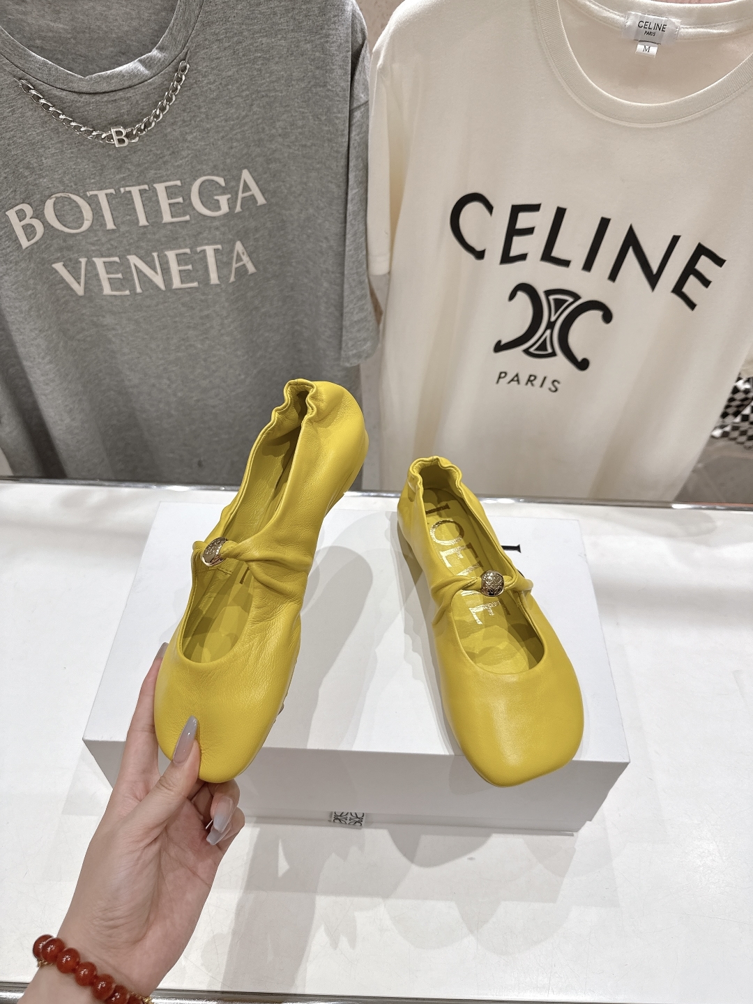 高版本出厂    
 LOEWE罗意威2025ss新款超软超舒适平底玛丽珍乐福鞋芭蕾舞鞋，国外购原板1：