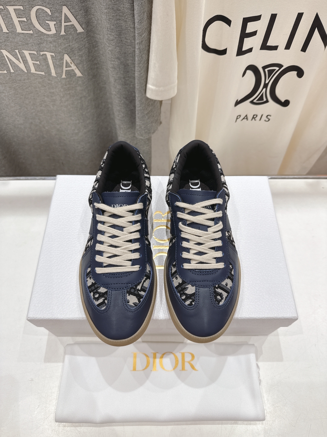 高版本出厂 
  Dior 迪奥D家2025ss系带新款学院风时尚休闲鞋德训鞋滑板鞋
原版购入开发做货，