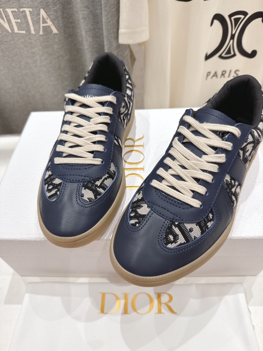 高版本出厂 
  Dior 迪奥D家2025ss系带新款学院风时尚休闲鞋德训鞋滑板鞋
原版购入开发做货，