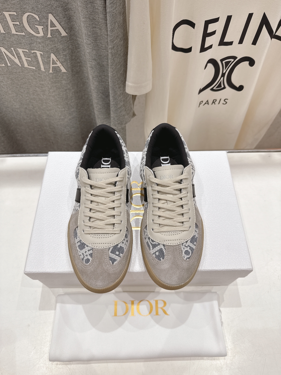 高版本出厂 
  Dior 迪奥D家2025ss系带新款学院风时尚休闲鞋德训鞋滑板鞋
原版购入开发做货，