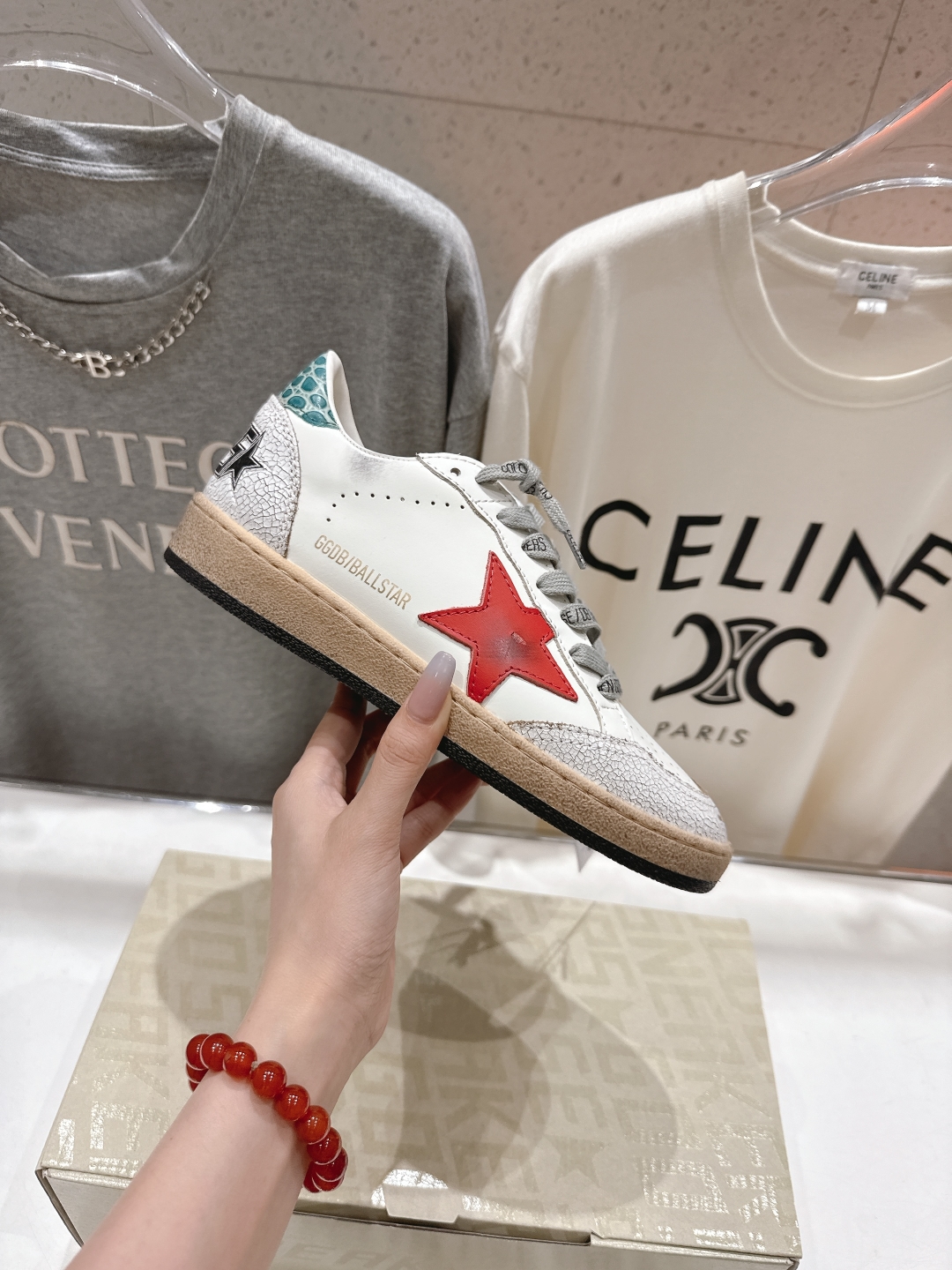 顶级版本 
 GGDB~~Golden Goose Deluxe Brand
# 全网最好版本不服来比 
