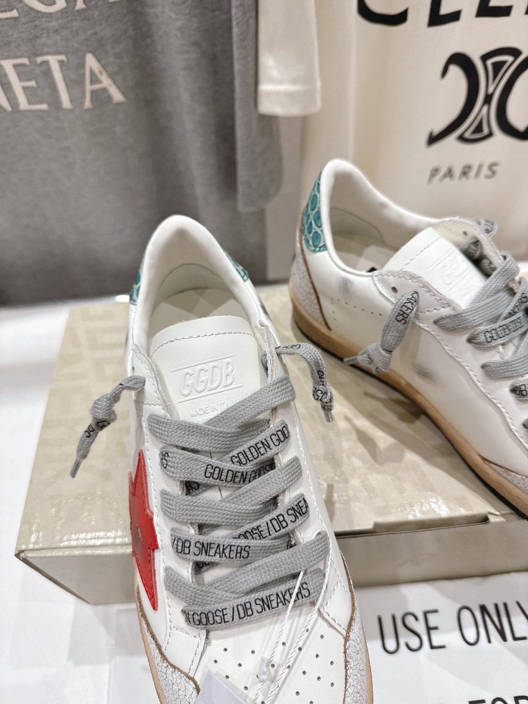 顶级版本 
 GGDB~~Golden Goose Deluxe Brand
# 全网最好版本不服来比 