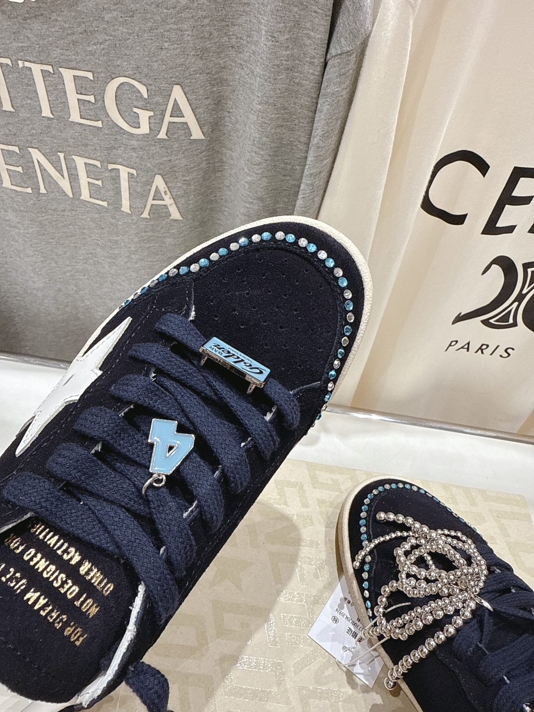 顶级版本 
 GGDB~~Golden Goose Deluxe Brand
# 全网最好版本不服来比 