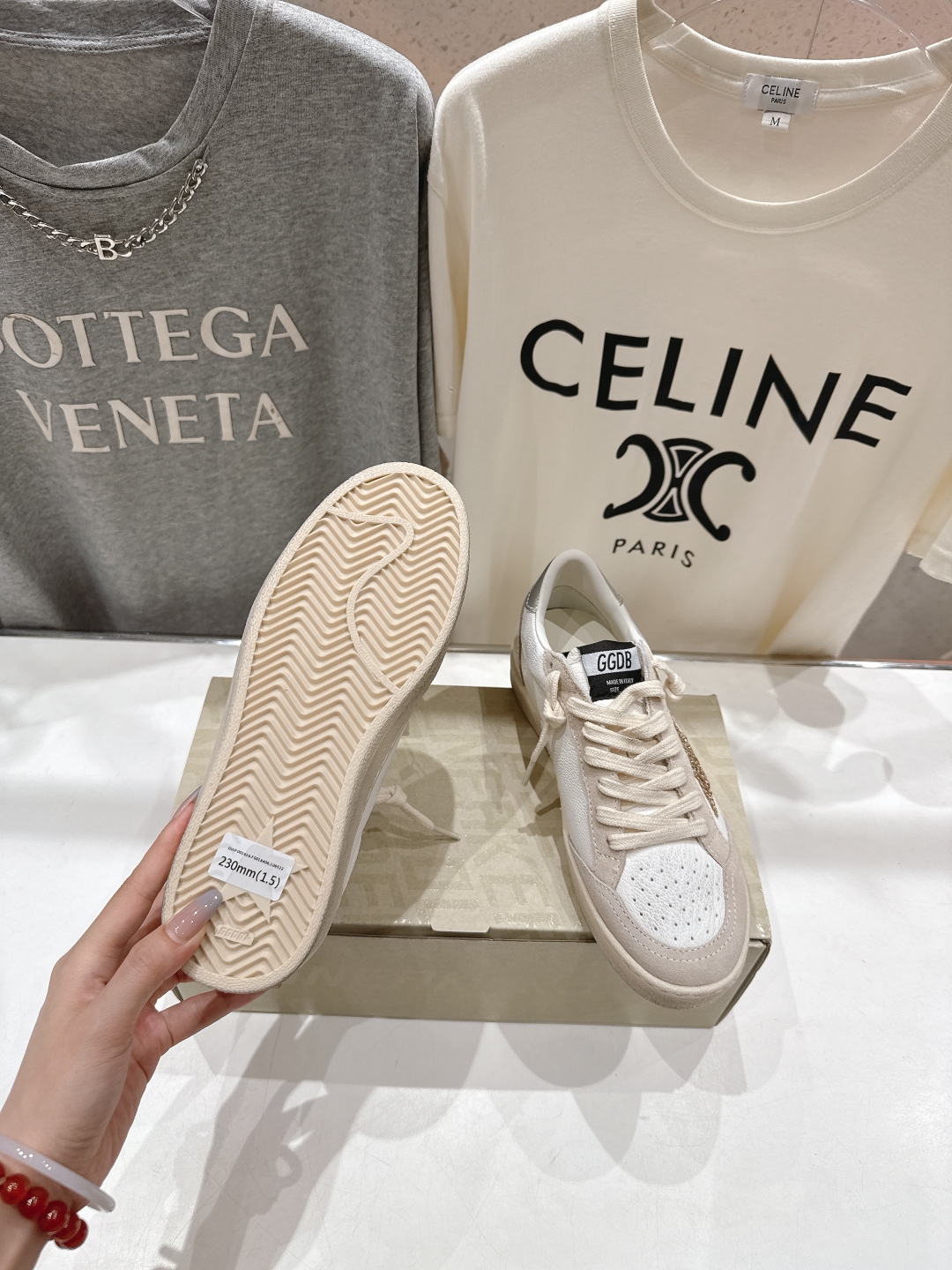 顶级版本 
 GGDB~~Golden Goose Deluxe Brand
# 全网最好版本不服来比 